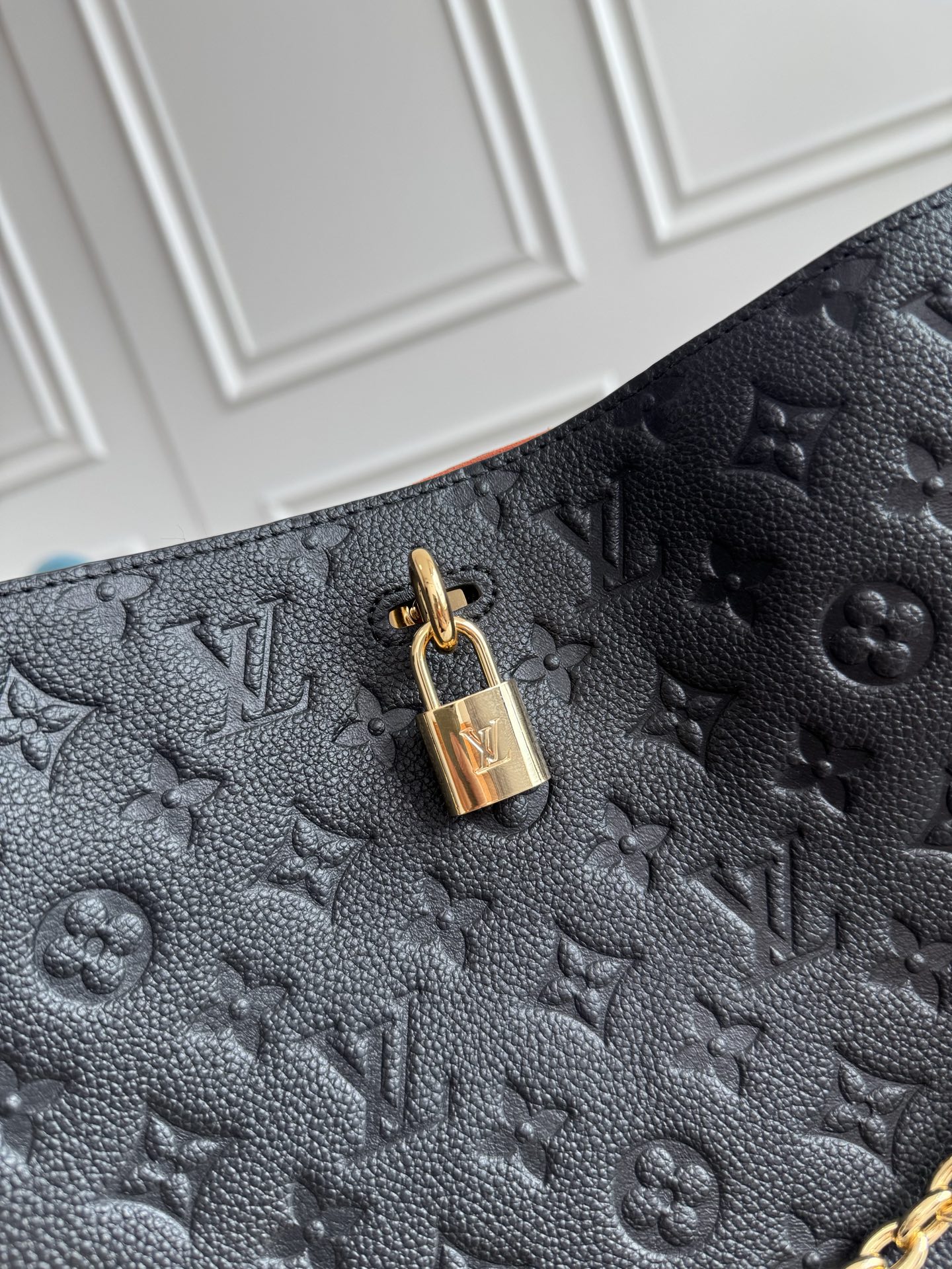 Louis Vuitton Anytime Handbag, Small, Monogram Empreinte Leather - Image 7