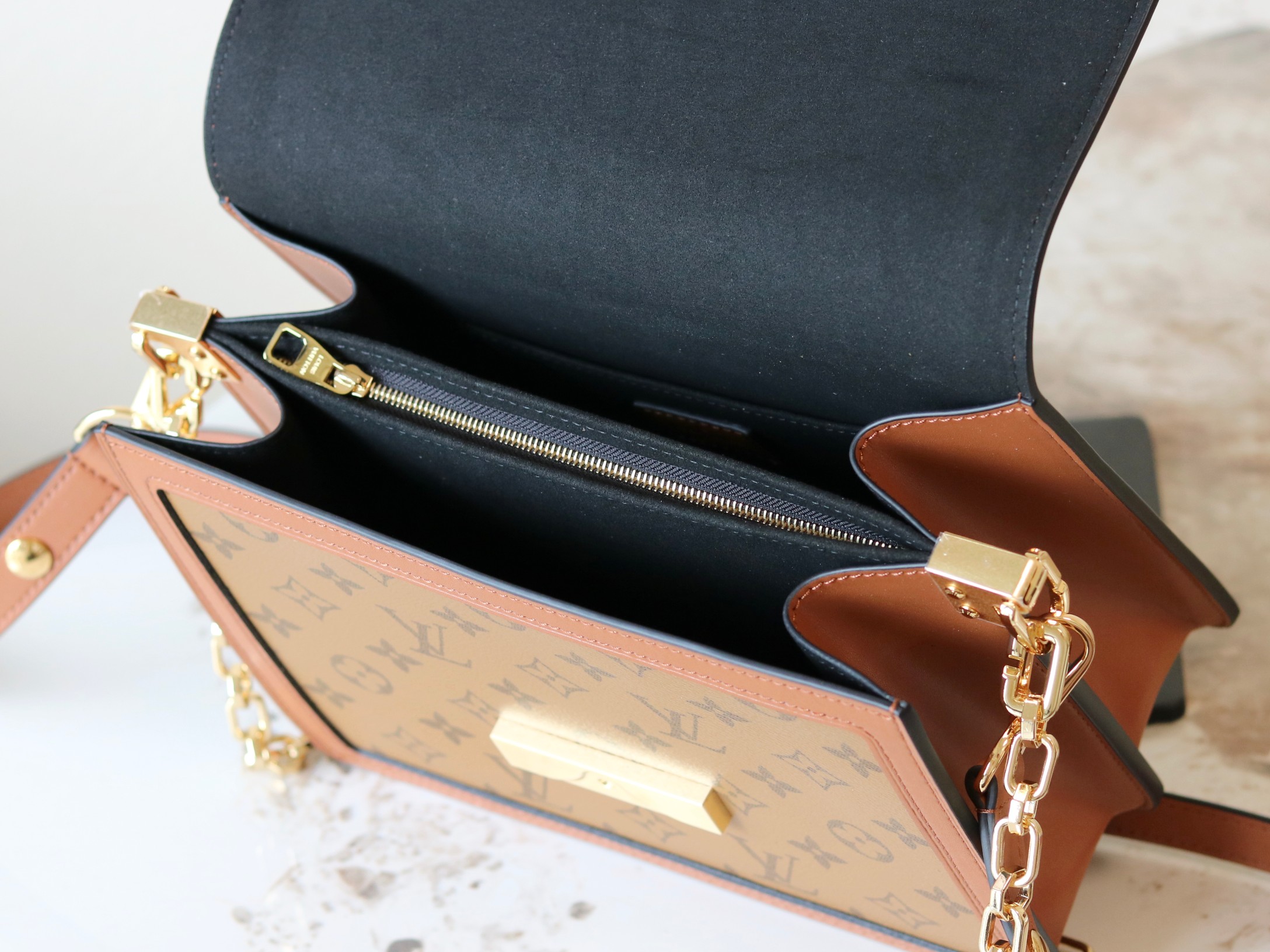 Louis Vuitton Dauphine Crossbody Bag - Image 7