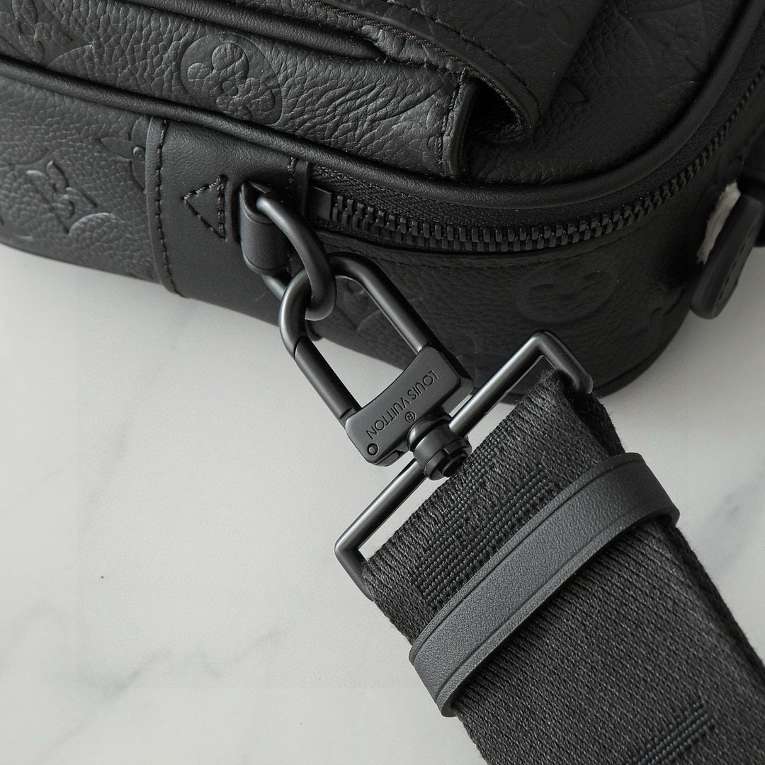 Louis Vuitton Monogram Macassar Messenger Crossbody Bag M58489 - Image 7