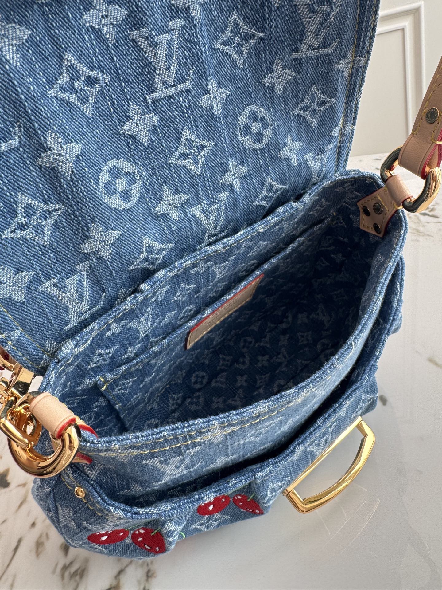 Louis Vuitton x Murakami Sunset Handbag M13680 - Image 7