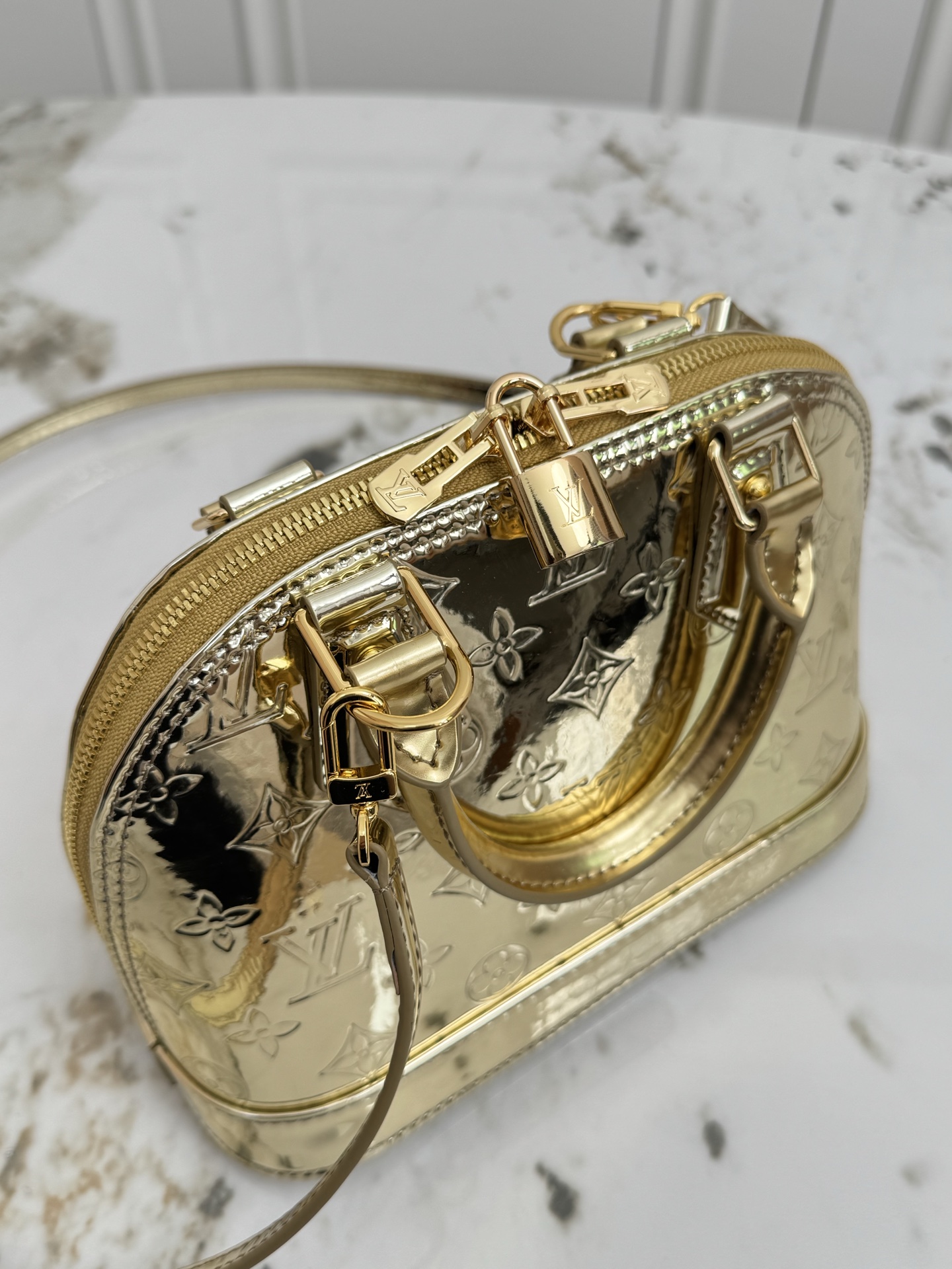 Louis Vuitton Alma BB Handbag - Image 7