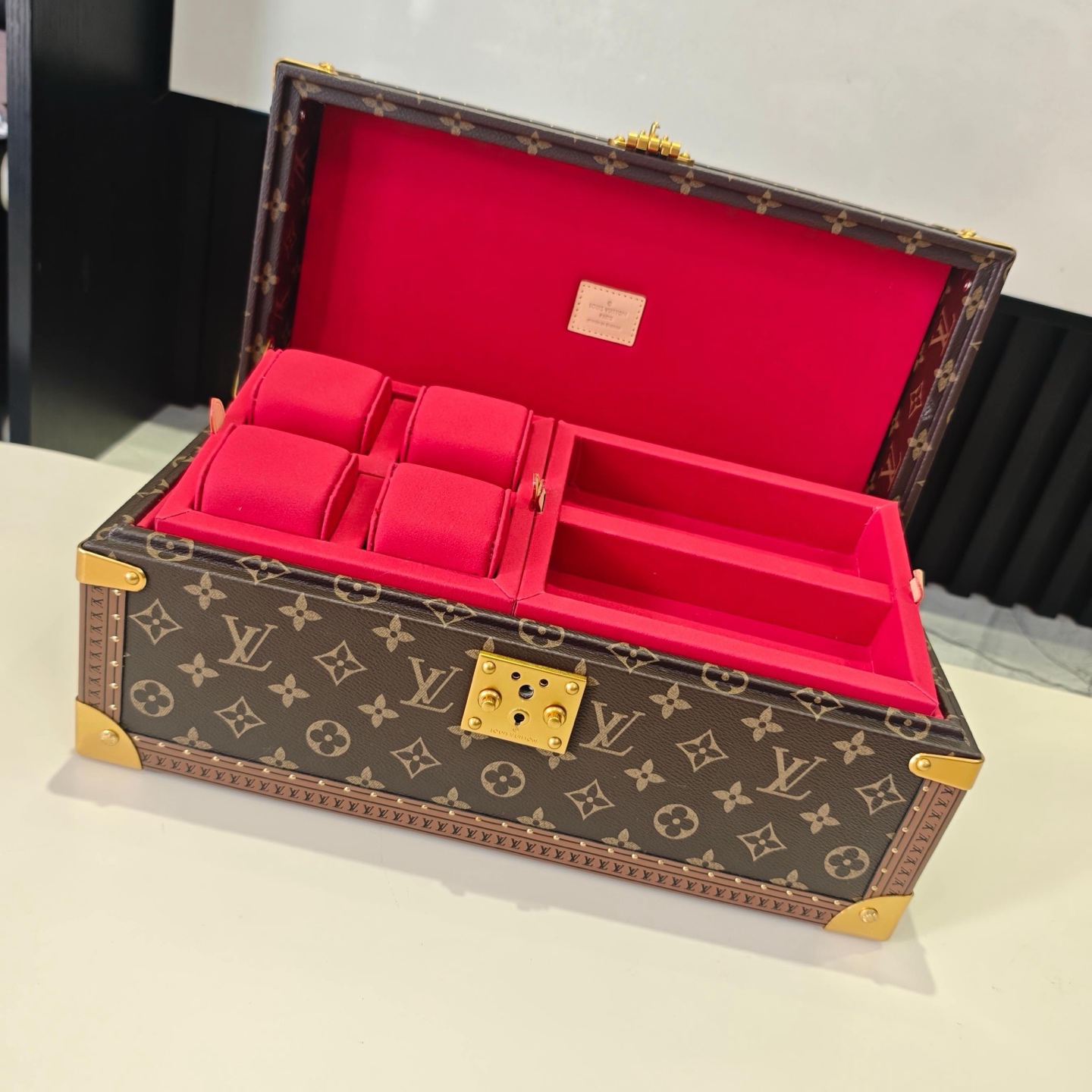 Louis Vuitton M20209 Monogram Watch and Jewelry Box - Image 7