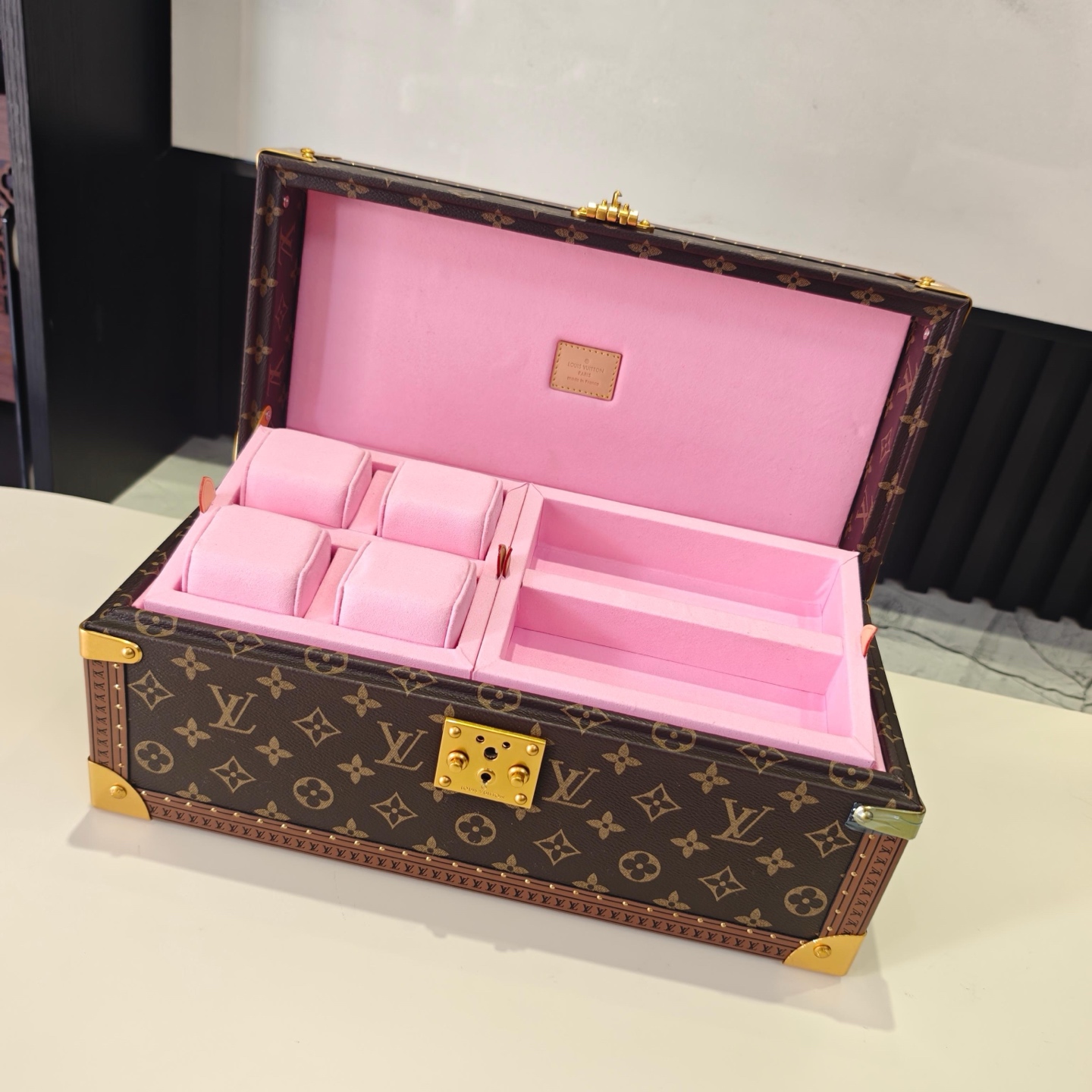 Louis Vuitton Monogram Watch and Jewelry Box M20209 - Image 7