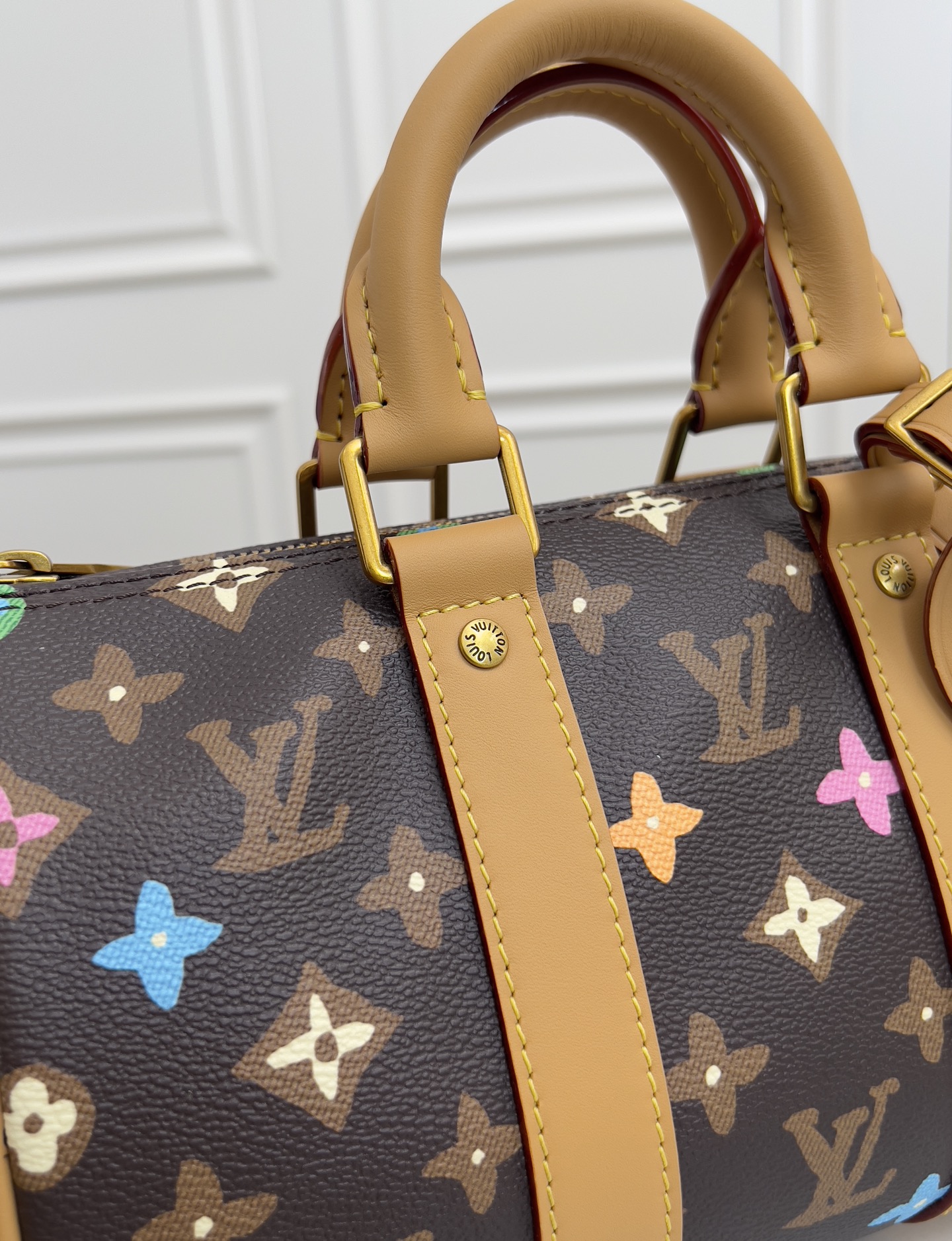 Louis Vuitton Keepall 25 Pillow Handbag in Monogram Eclipse Reverse Canvas - Image 7