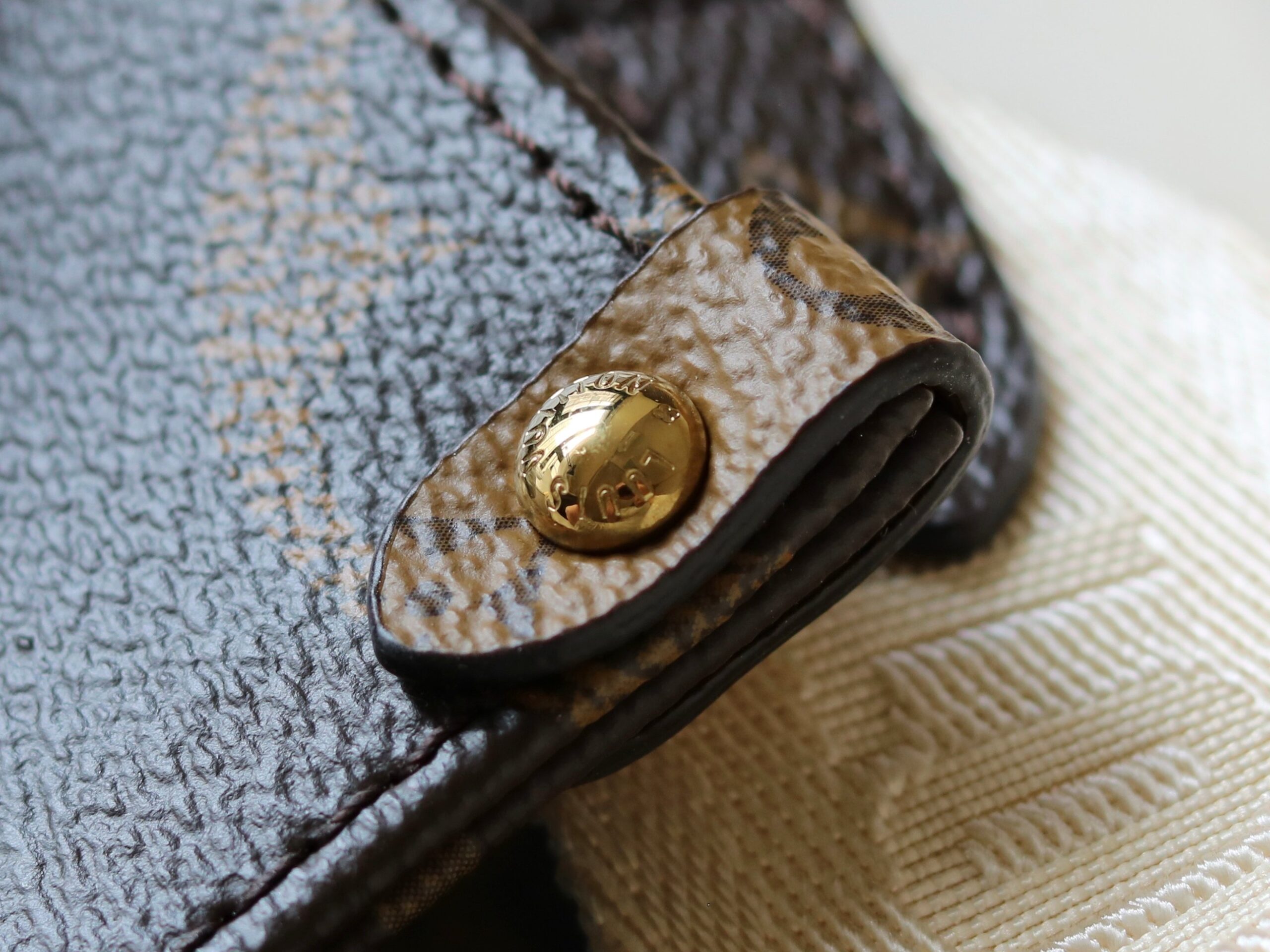 Louis Vuitton OnTheGo PM Handbag M46373 - Image 7