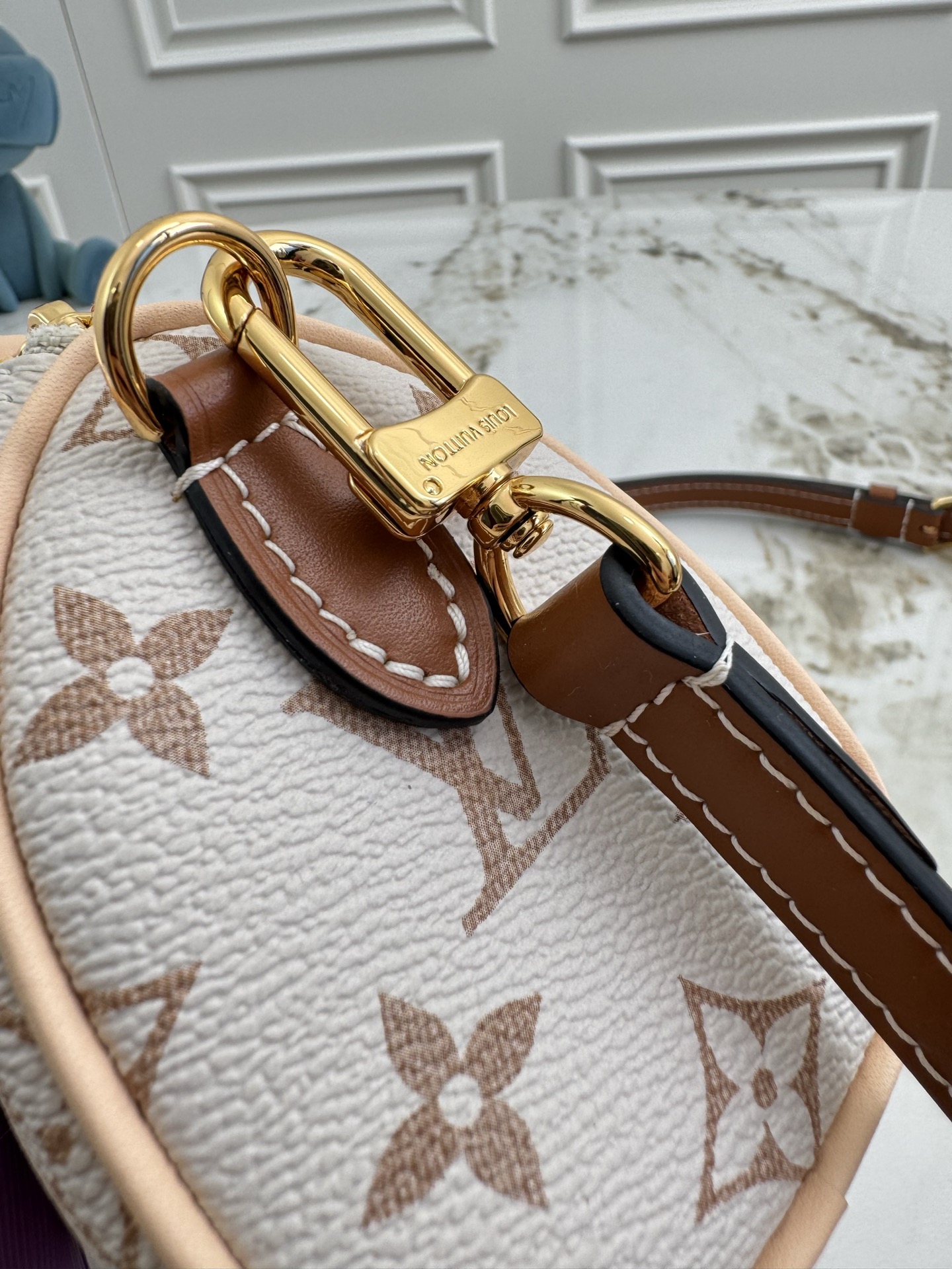 Louis Vuitton Nano Speedy Handbag in Crafty Monogram Dune Canvas - Image 7