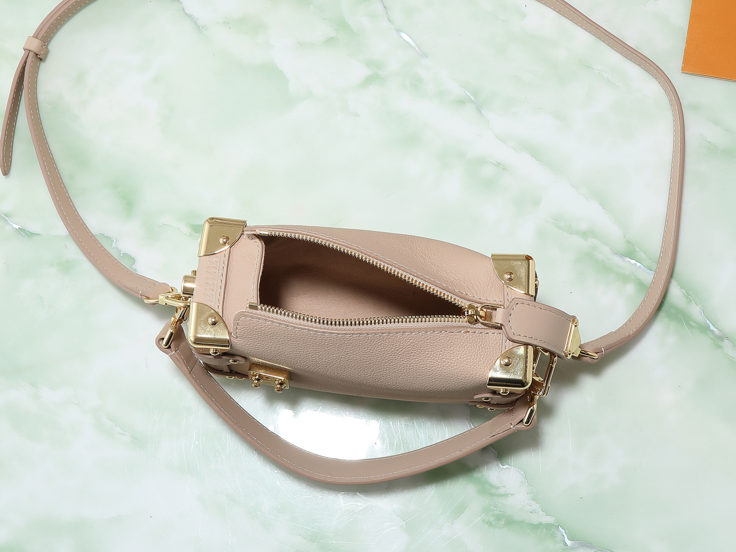 Louis Vuitton Side Trunk PM Small Crossbody Bag in Beige Leather - Image 8
