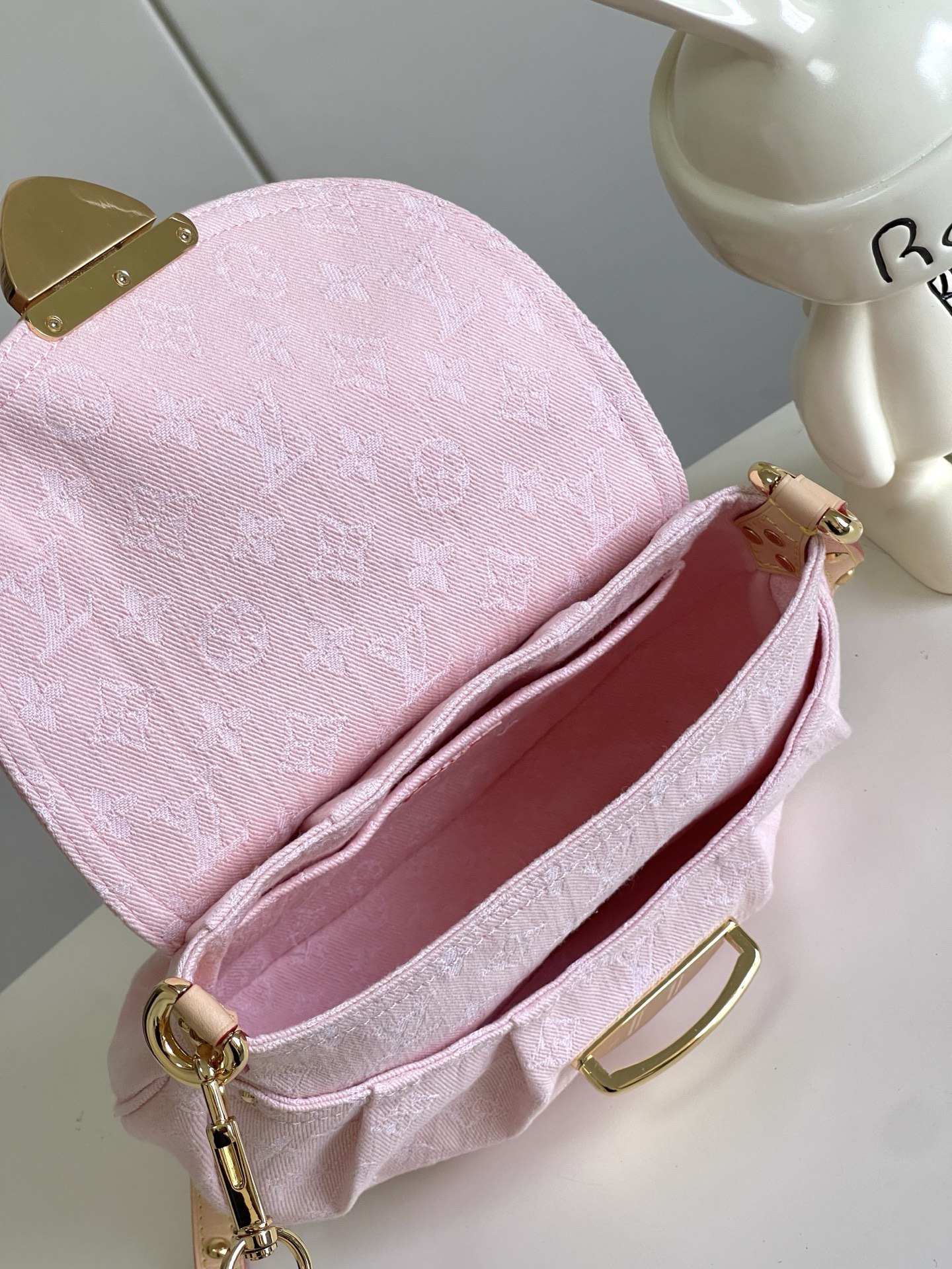 Louis Vuitton Sunset Monogram Denim Crossbody Bag - Image 8
