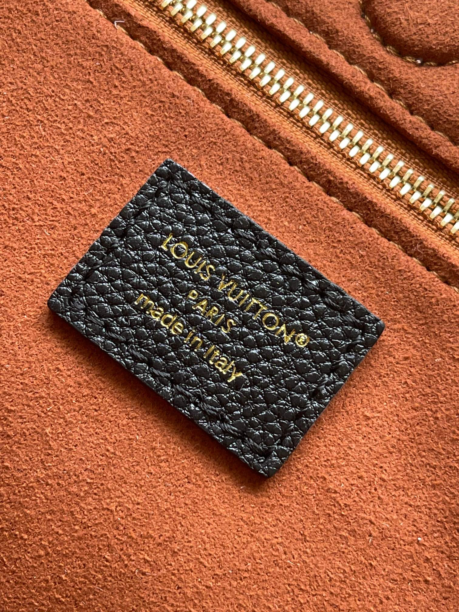 Louis Vuitton Anytime Medium Crossbody Bag in Monogram Empreinte Leather - Image 8