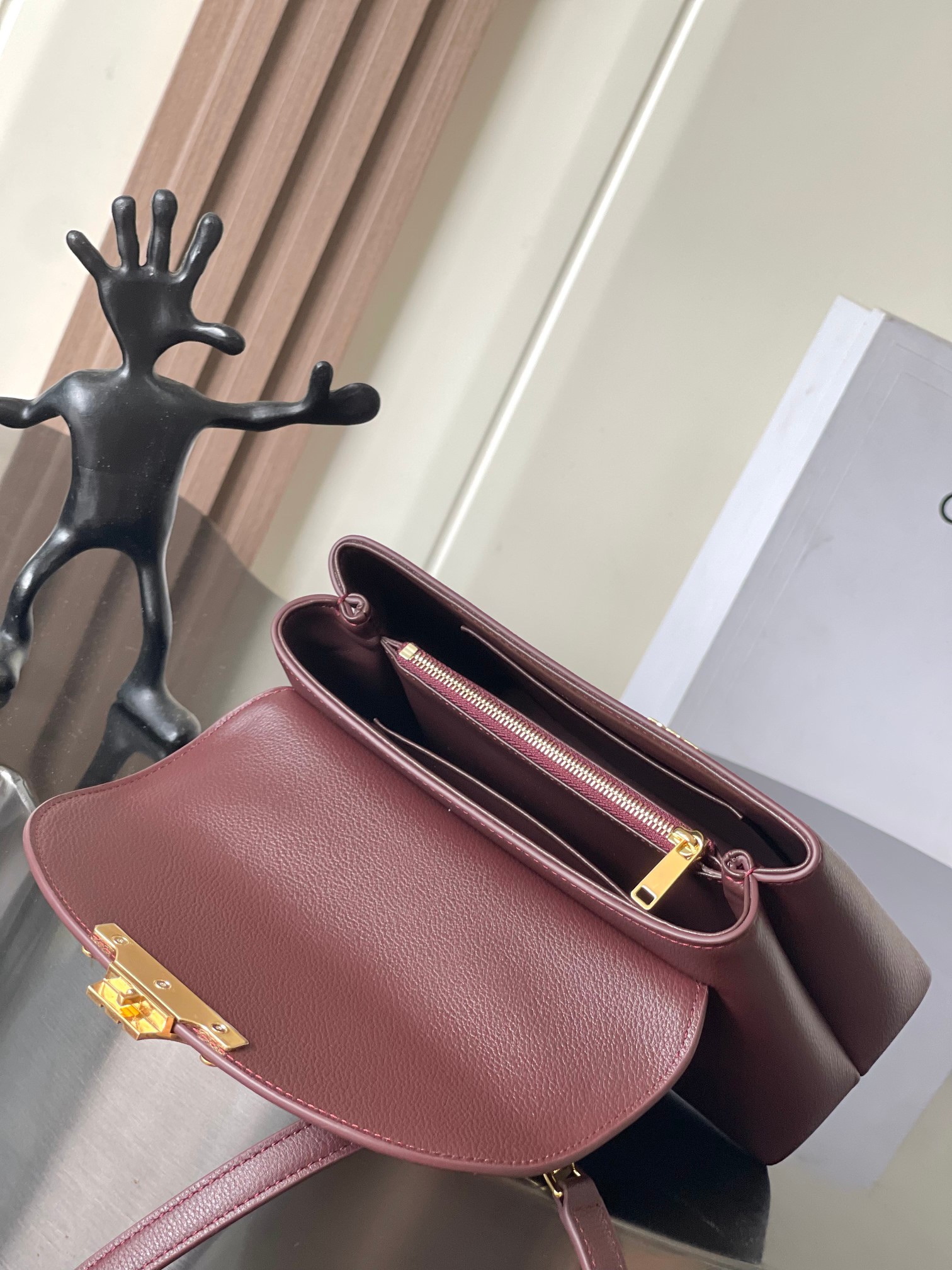 CELINE Teen Nino Soft Calfskin Handbag - Image 8