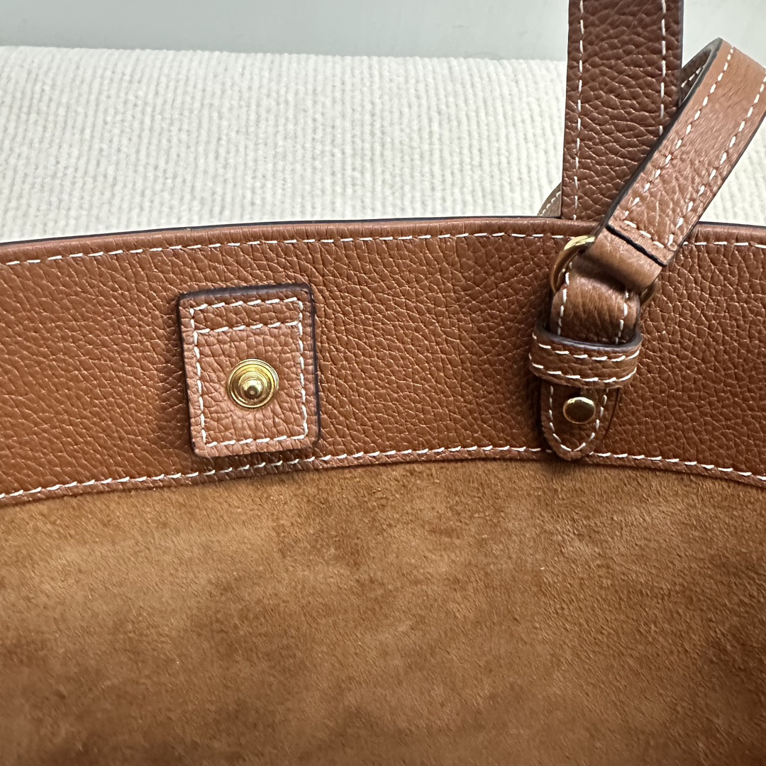 Cabas Anais Textured Calfskin Tote Bag - Image 8