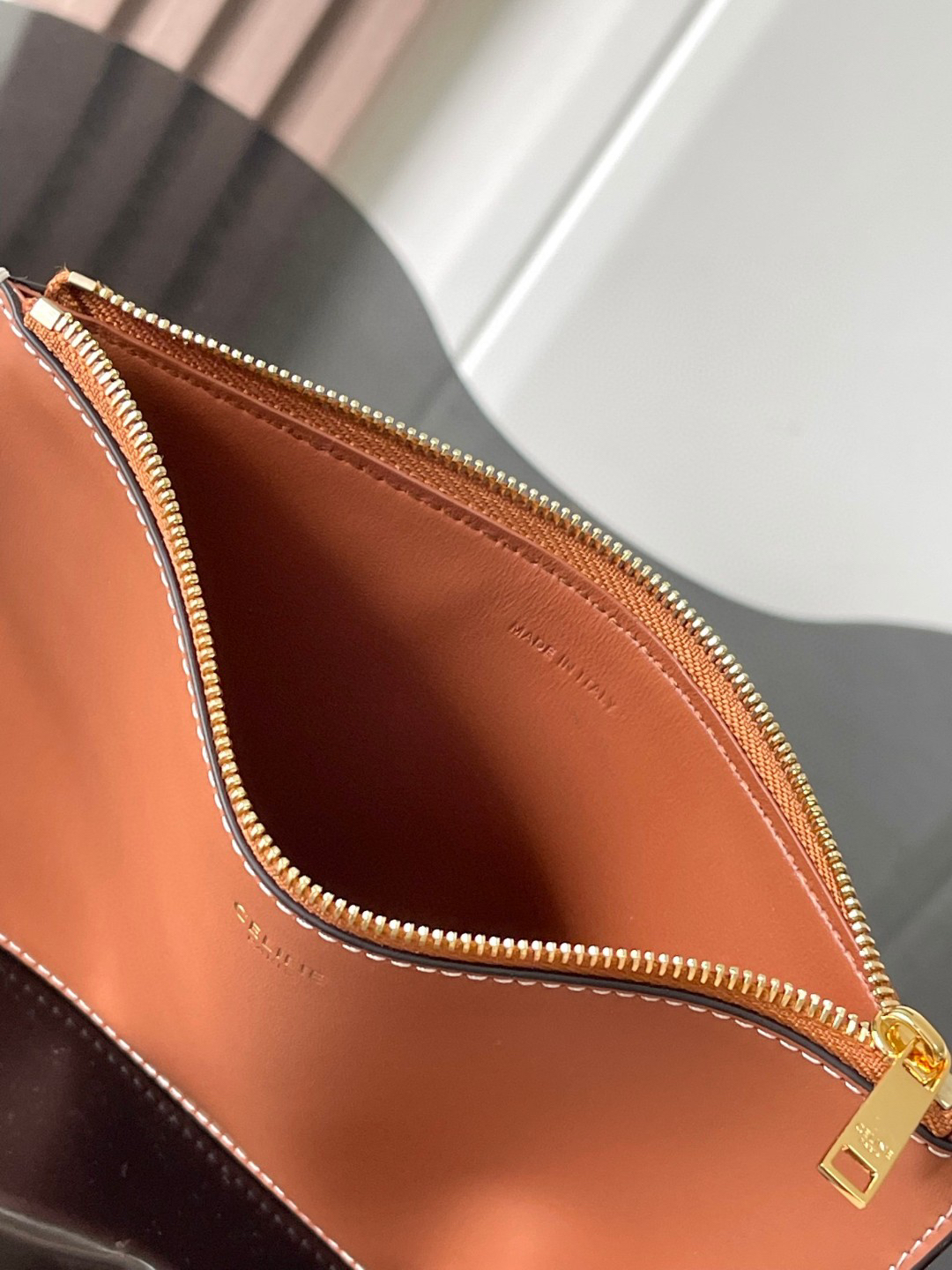 CELINE Medium Woven Basket Bag in Natural Plant Fiber and Calfskin - Image 8