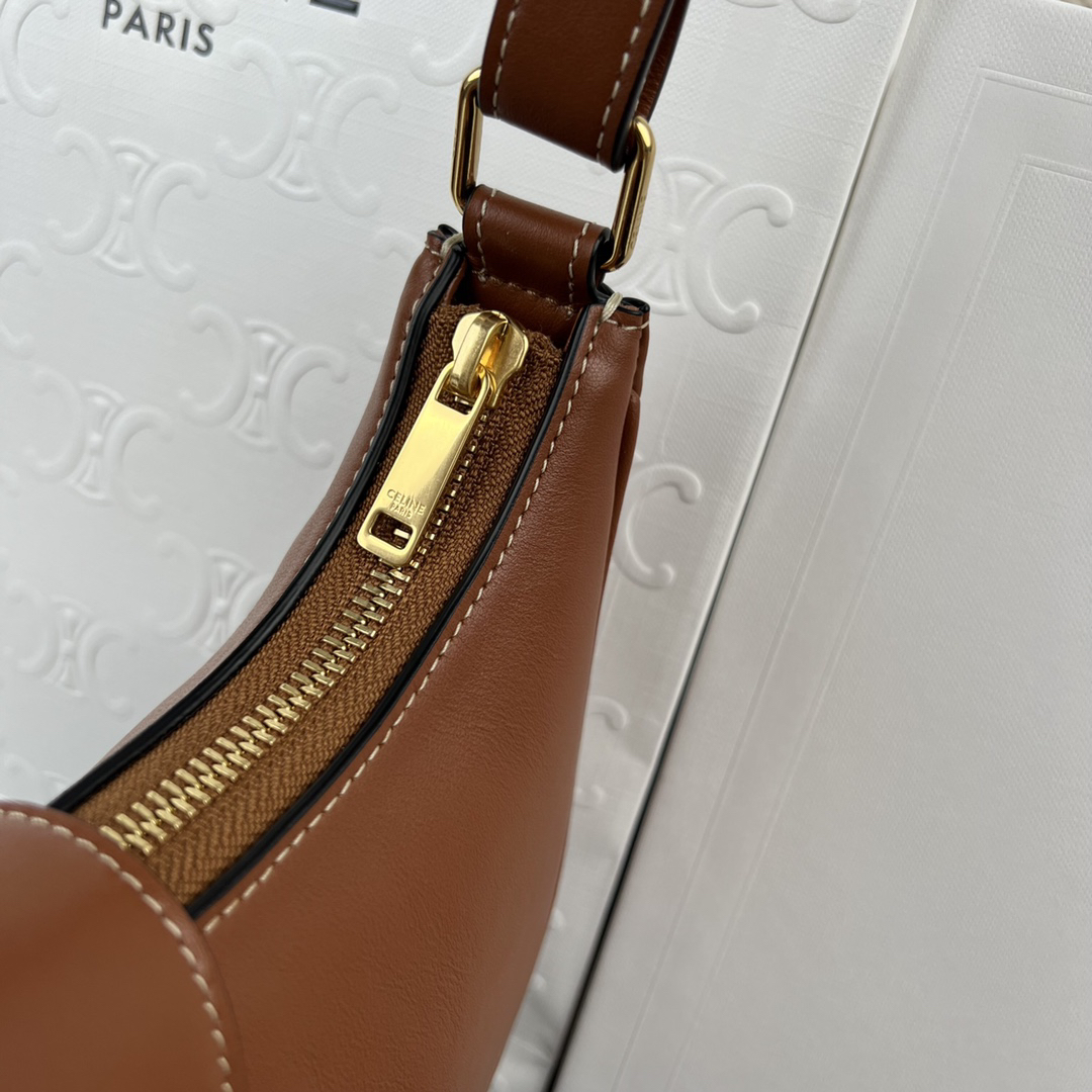 AVA Triomphe Smooth Calfskin Handbag - Image 8