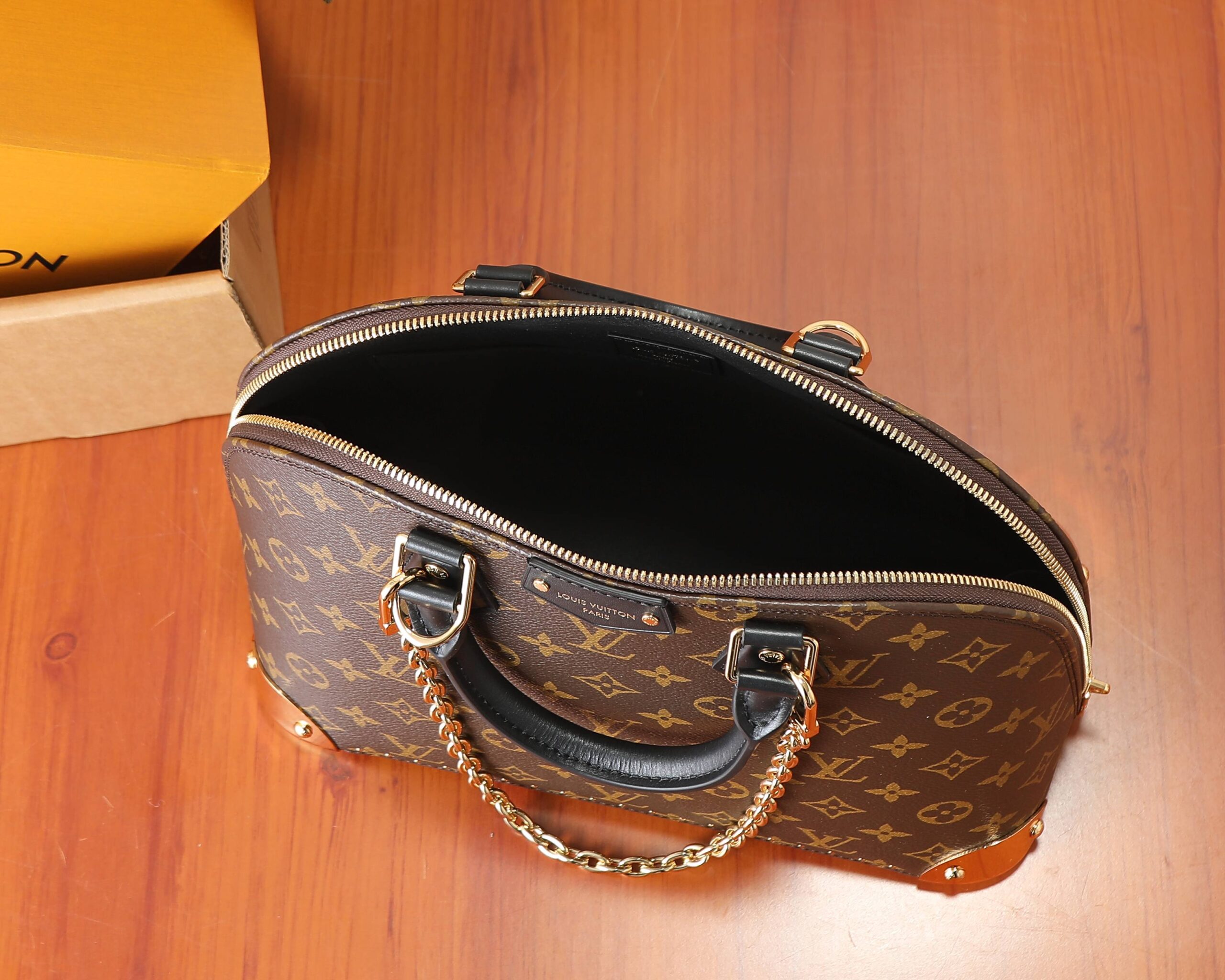 Louis Vuitton Trunk Alma BB Handbag M27216 - Image 8