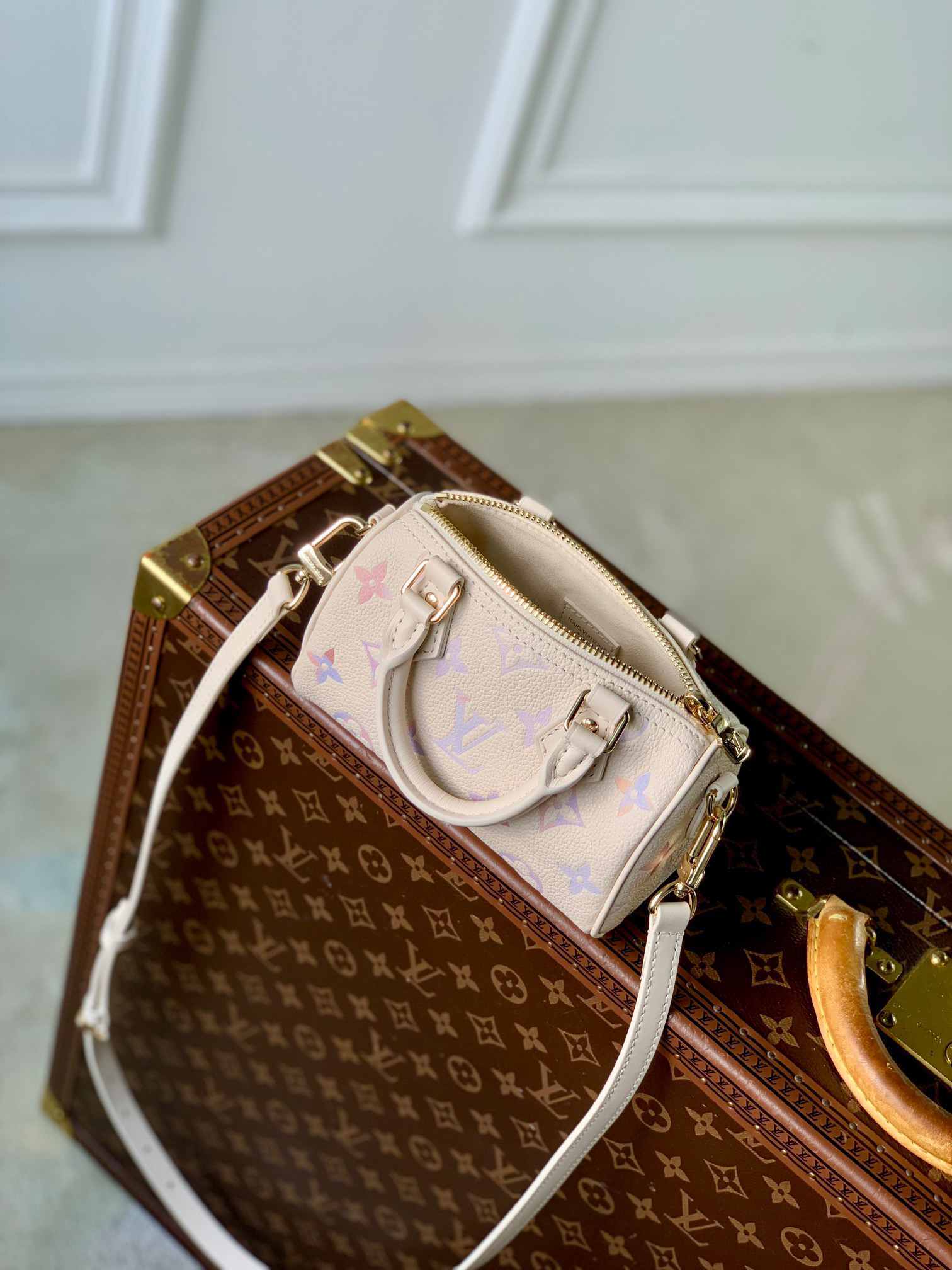Louis Vuitton Nano Speedy Handbag M25591 - Image 8