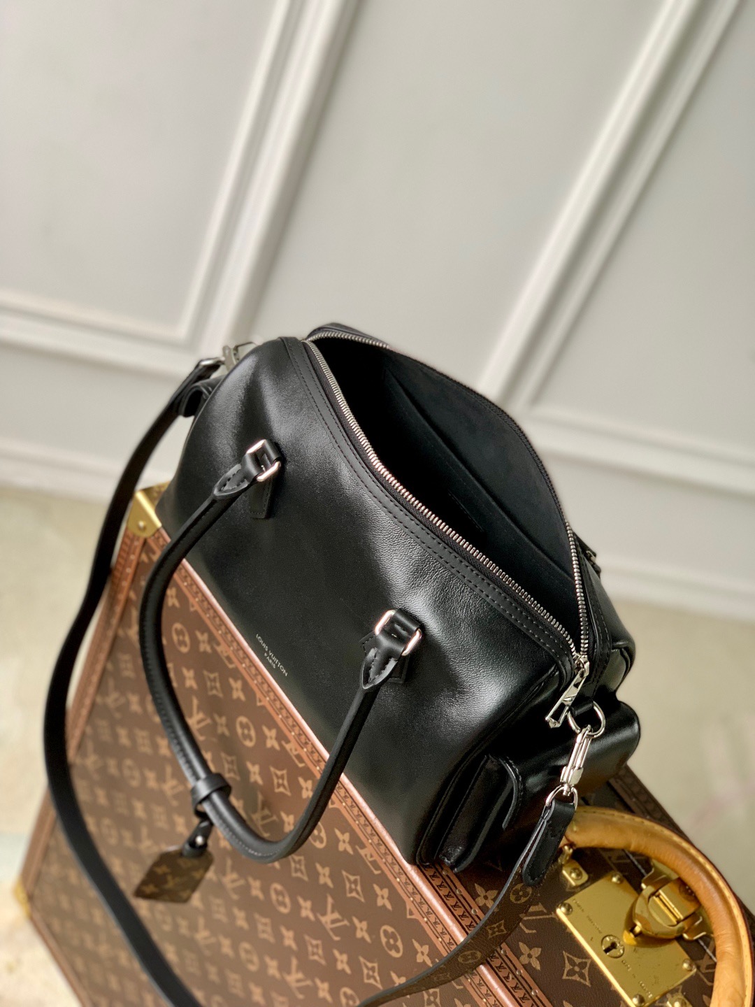 Speedy Cargo Handbag - Image 8