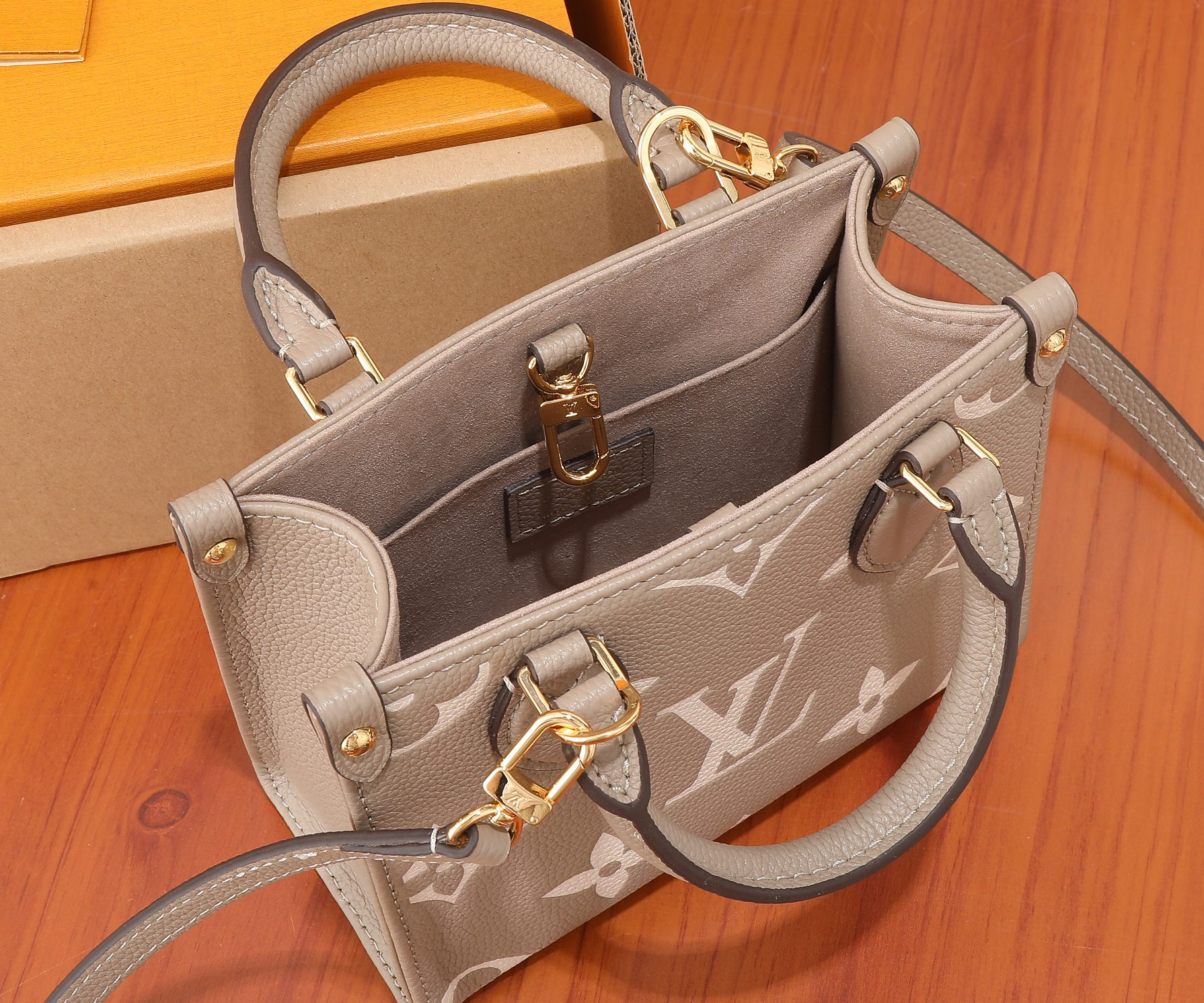 Louis Vuitton OnTheGo BB Monogram Empreinte Leather Tote Bag - Image 8