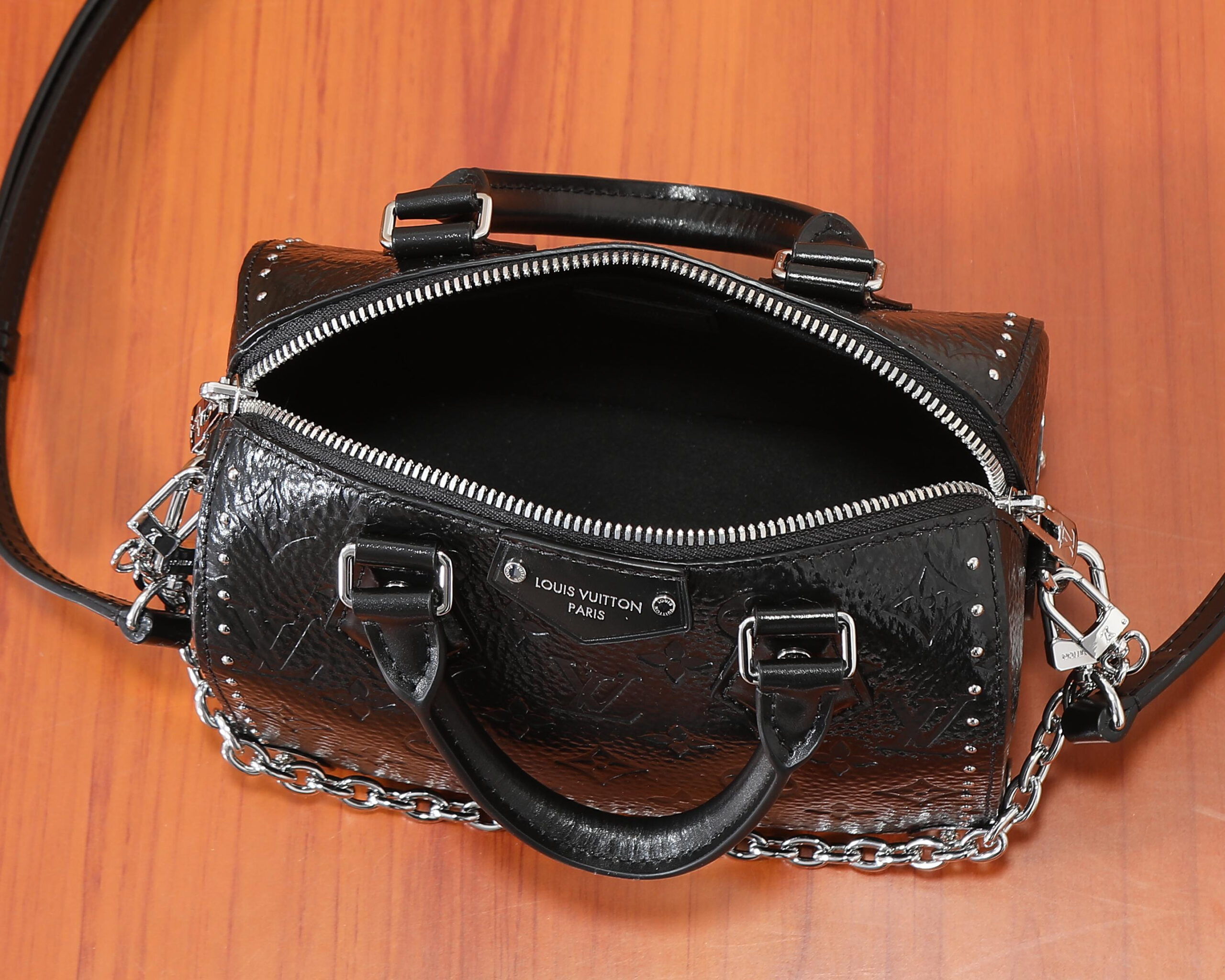 Louis Vuitton Speedy Trunk 20 Handbag - Image 8