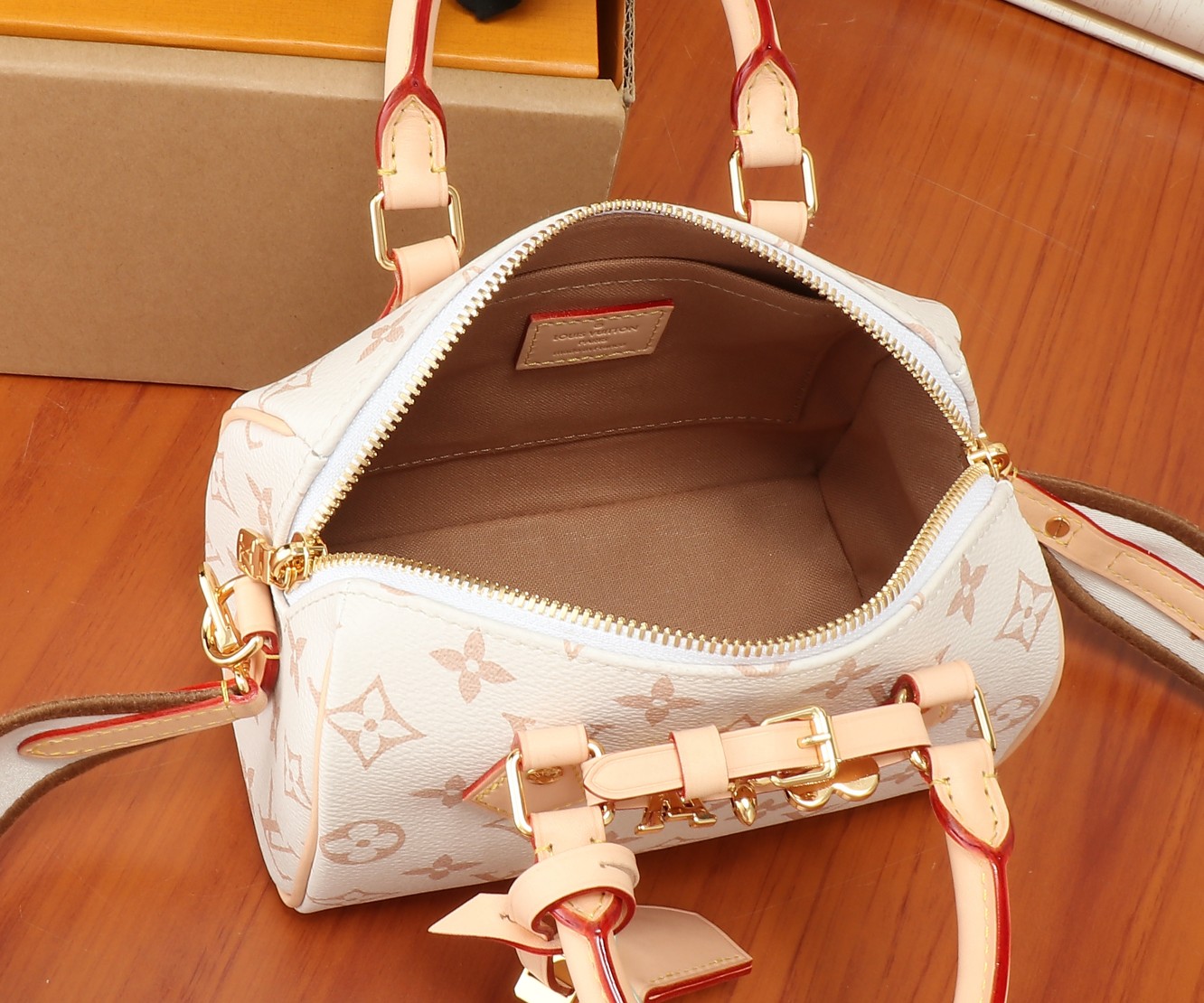 Louis Vuitton Speedy 18 Crossbody Bag - Image 8