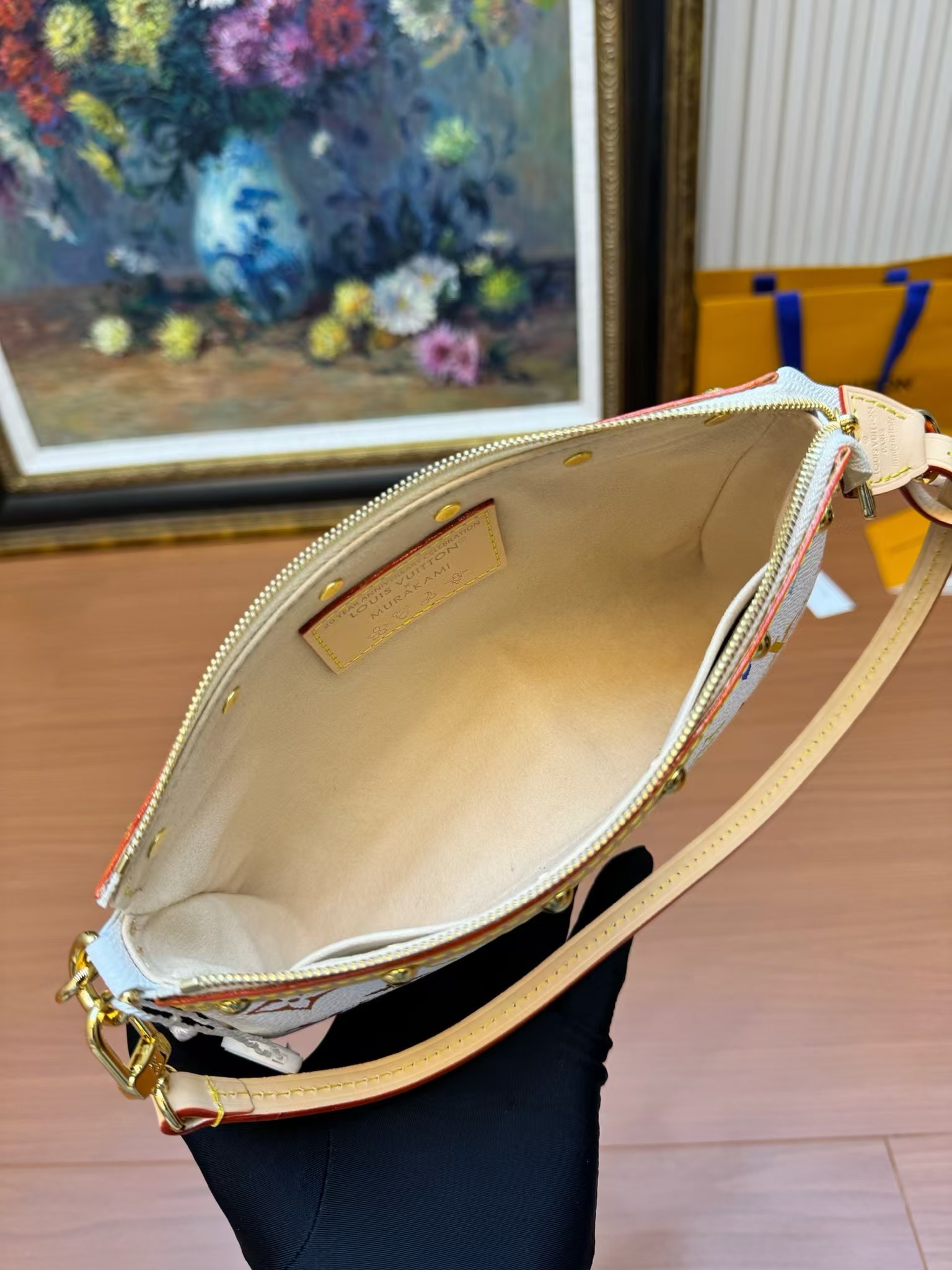 Louis Vuitton Pochette Accessoires M13404 Shoulder Bag - Image 8