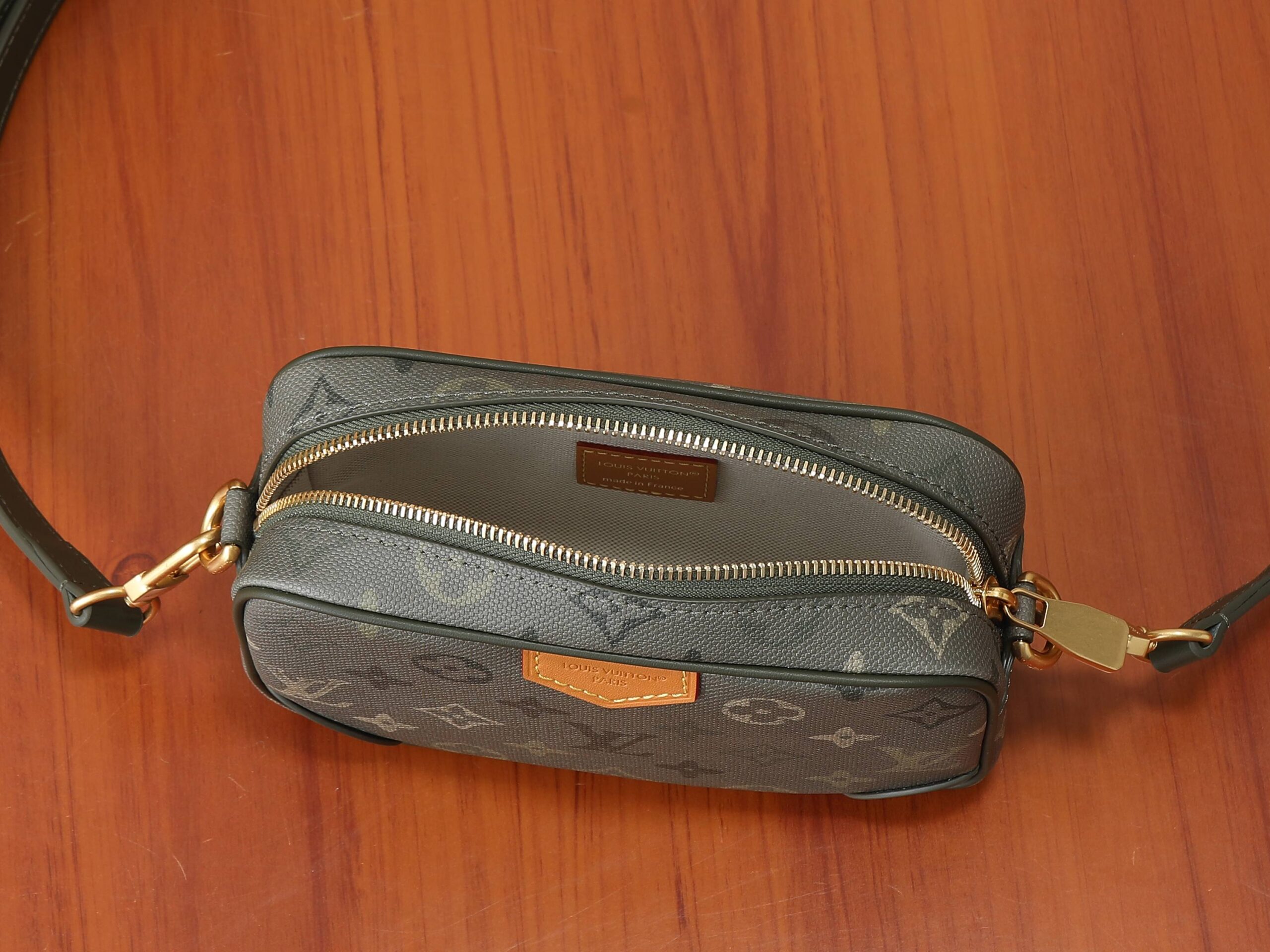 Louis Vuitton Trocadero Mini Shoulder Bag in Monogram Surplus Canvas - Image 8