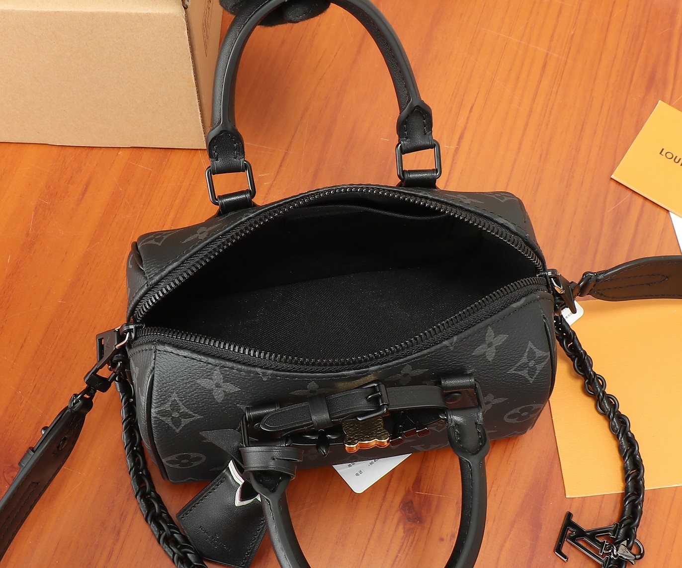 Speedy 18 Small Handbag - Image 8