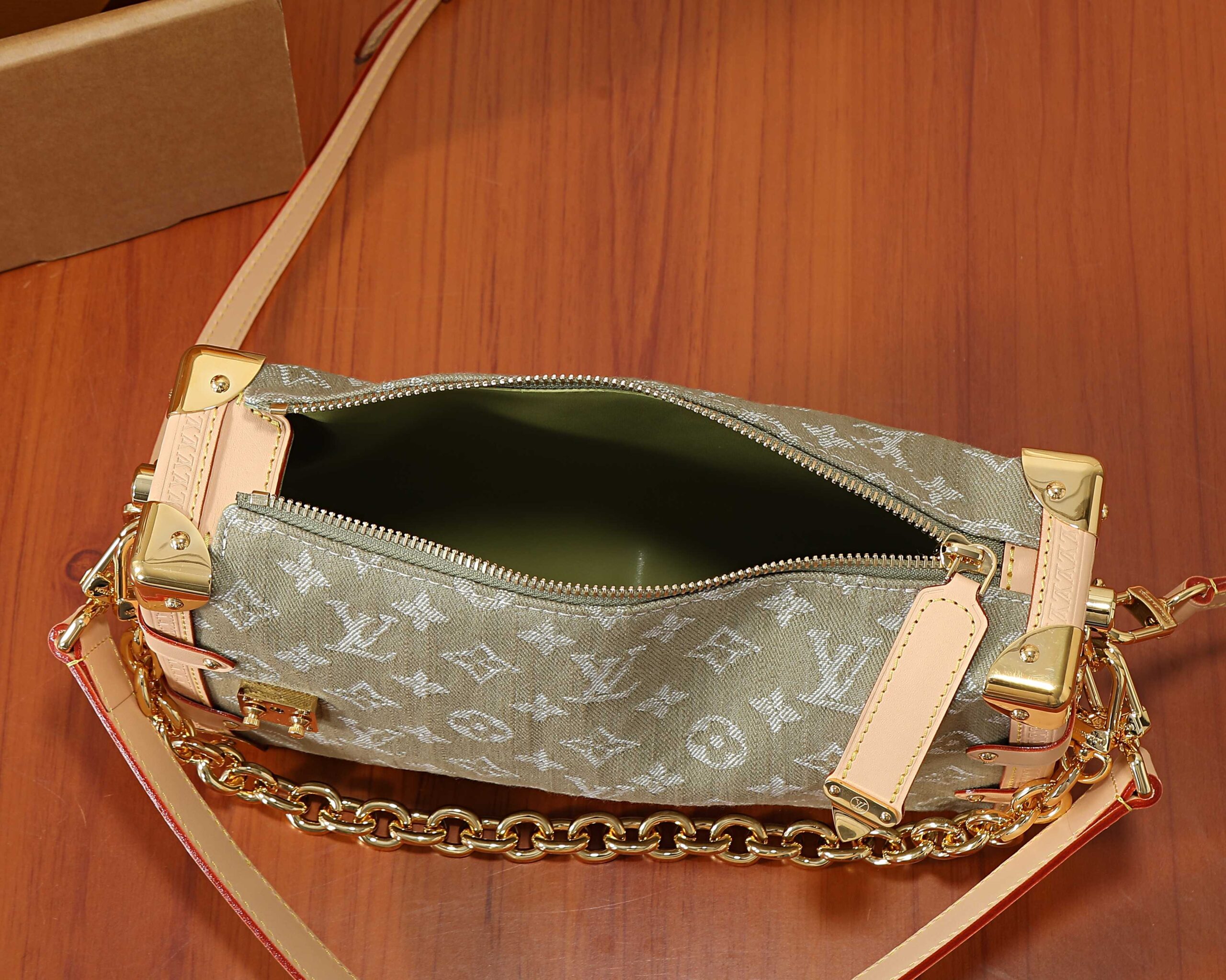 Louis Vuitton Side Trunk East-West Handbag - Denim Rendez-Vous Collection - Image 8