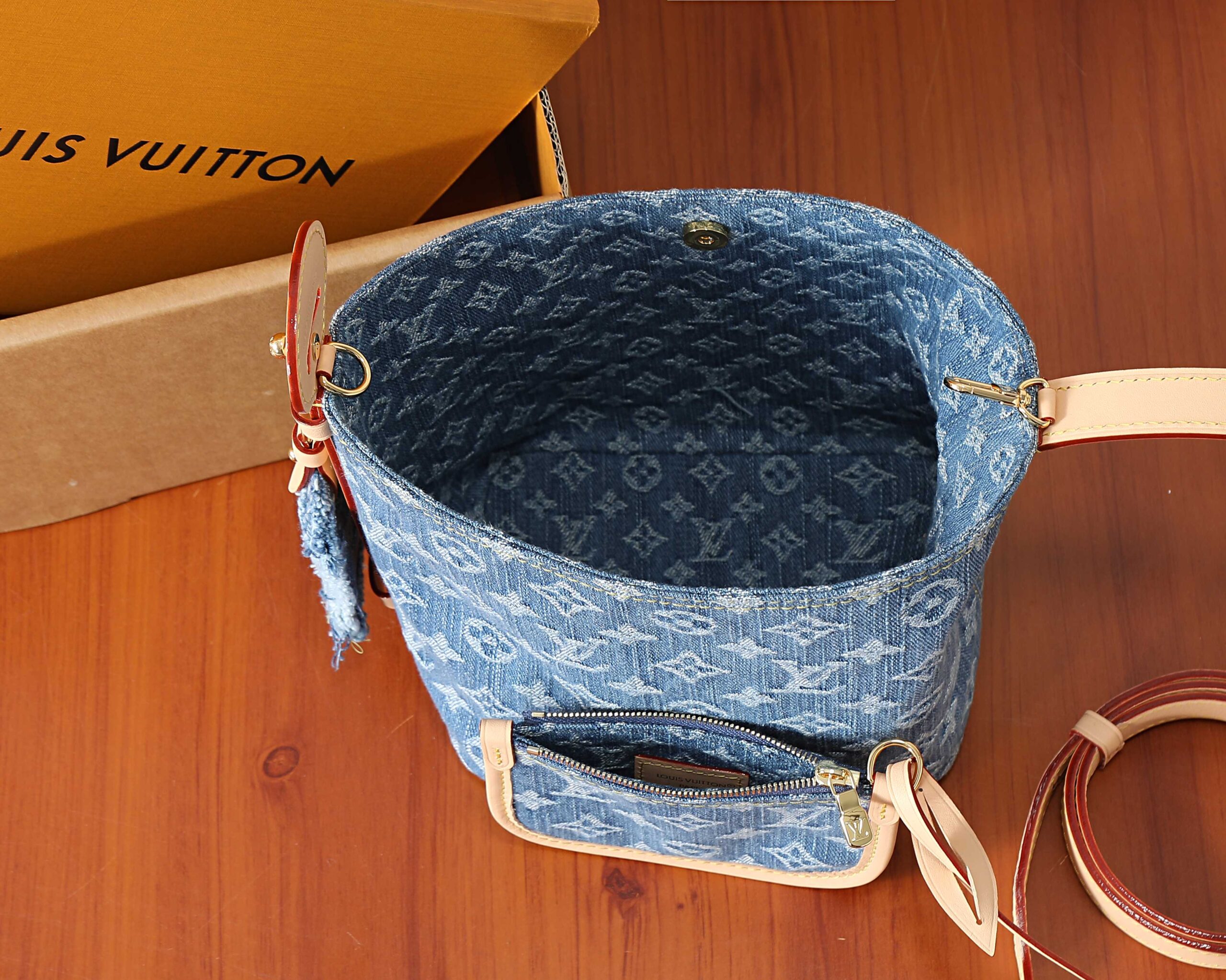 Louis Vuitton All In BB Denim Handbag - Image 8
