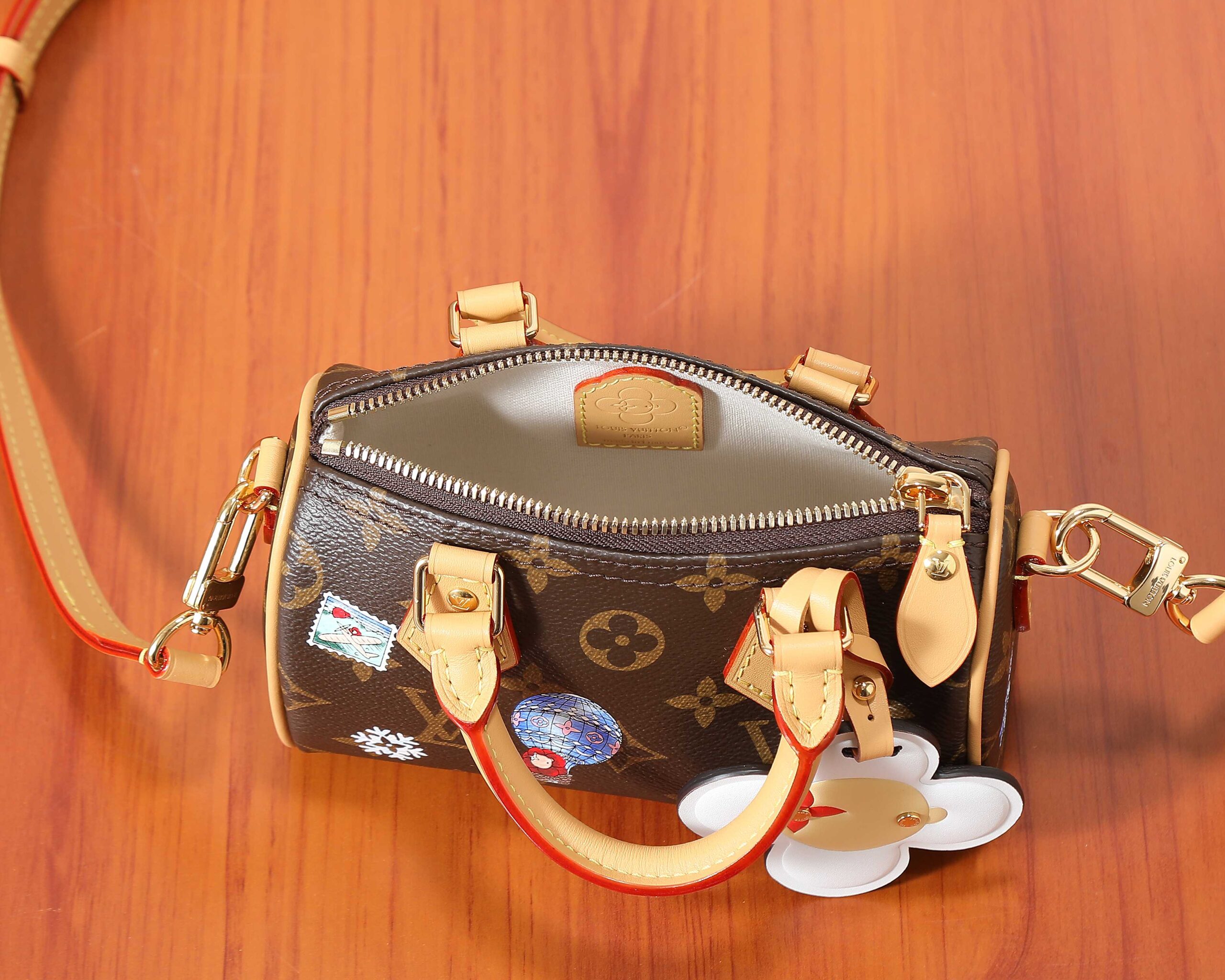 Louis Vuitton Nano Speedy Handbag - Image 8