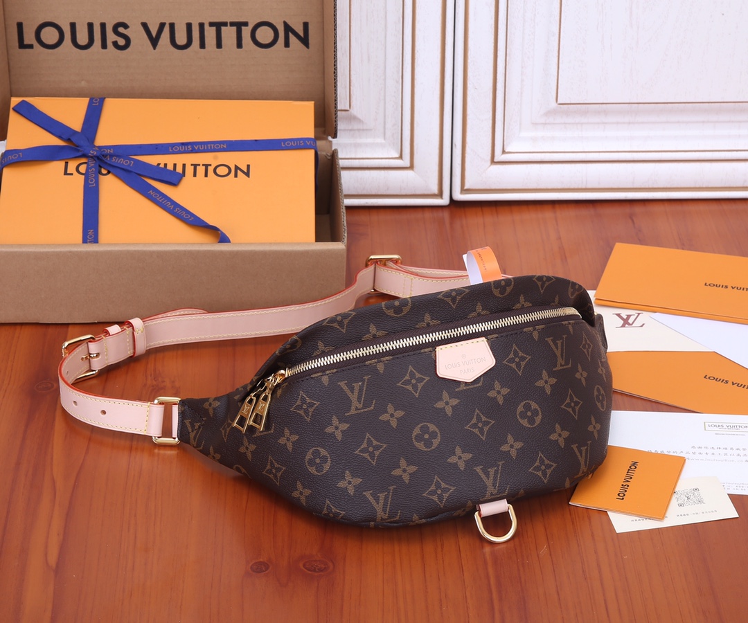 Louis Vuitton Monogram Belt Bag M43644 - Image 8