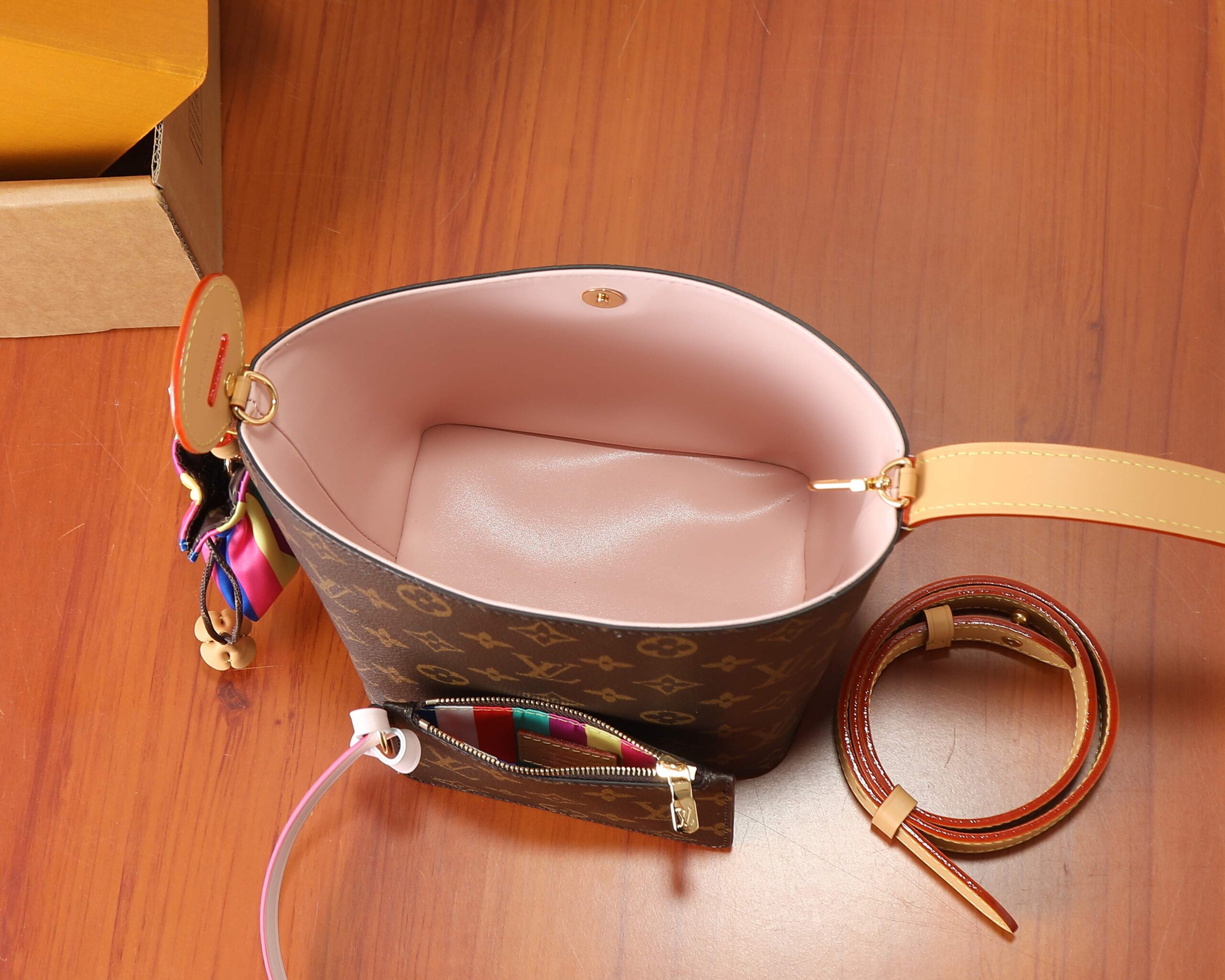 Louis Vuitton All In BB Monogram Canvas Bag - Image 8
