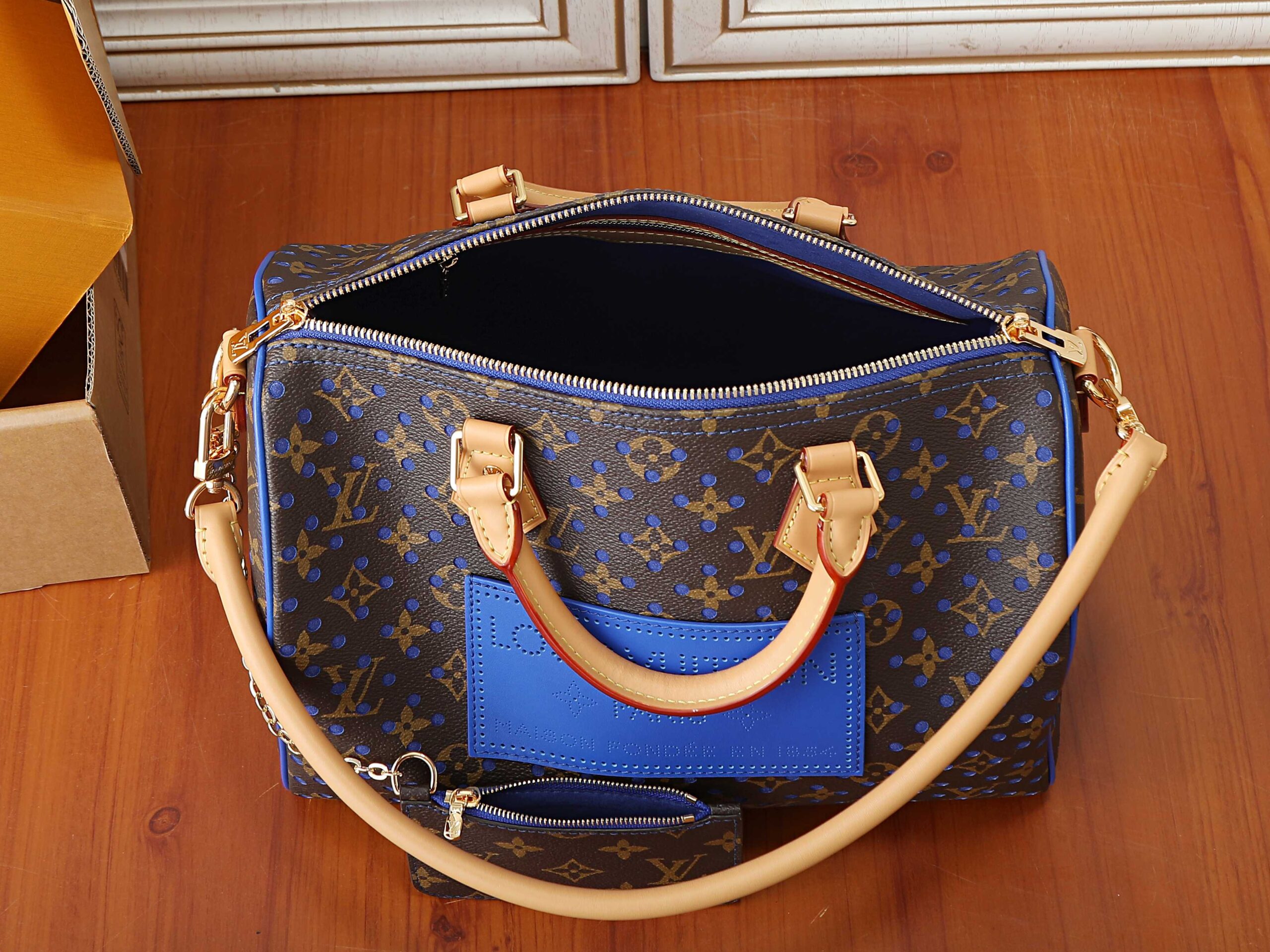 Louis Vuitton Speedy Soft 30 Monogram Perfo Handbag - Image 8