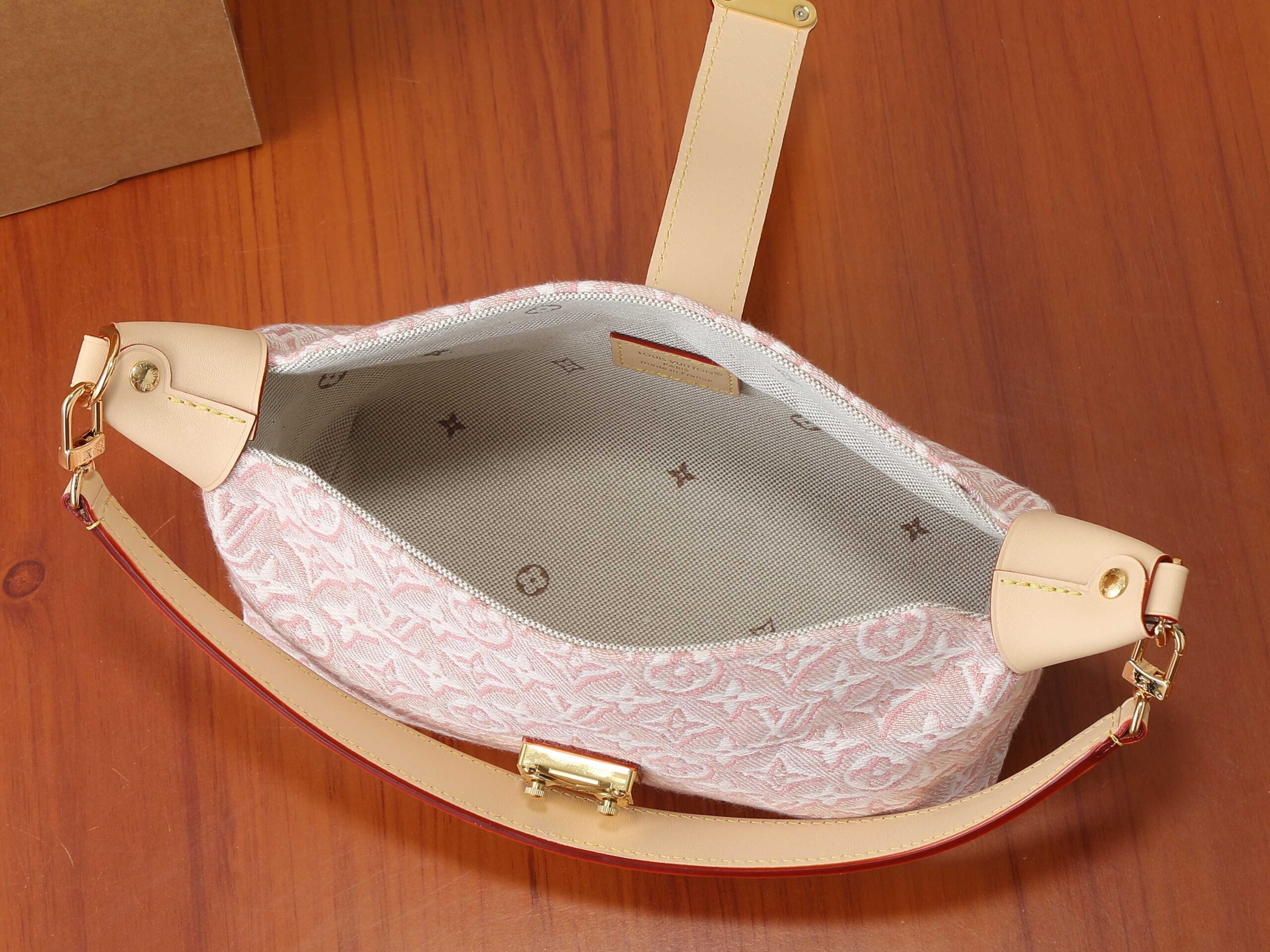 Louis Vuitton Pochette Mia Monogram Embleme Handbag - Image 8