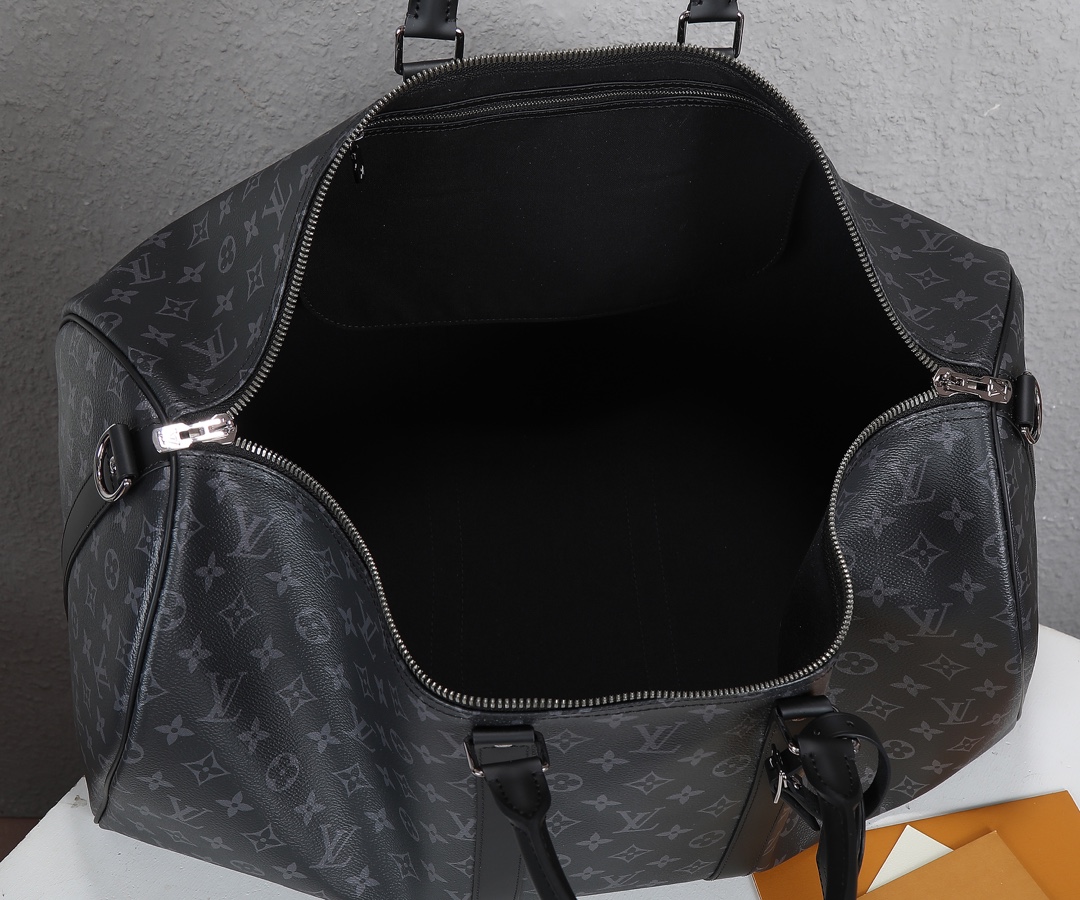 Louis Vuitton Keepall 55 Travel Bag in Monogram Eclipse Canvas - Image 8