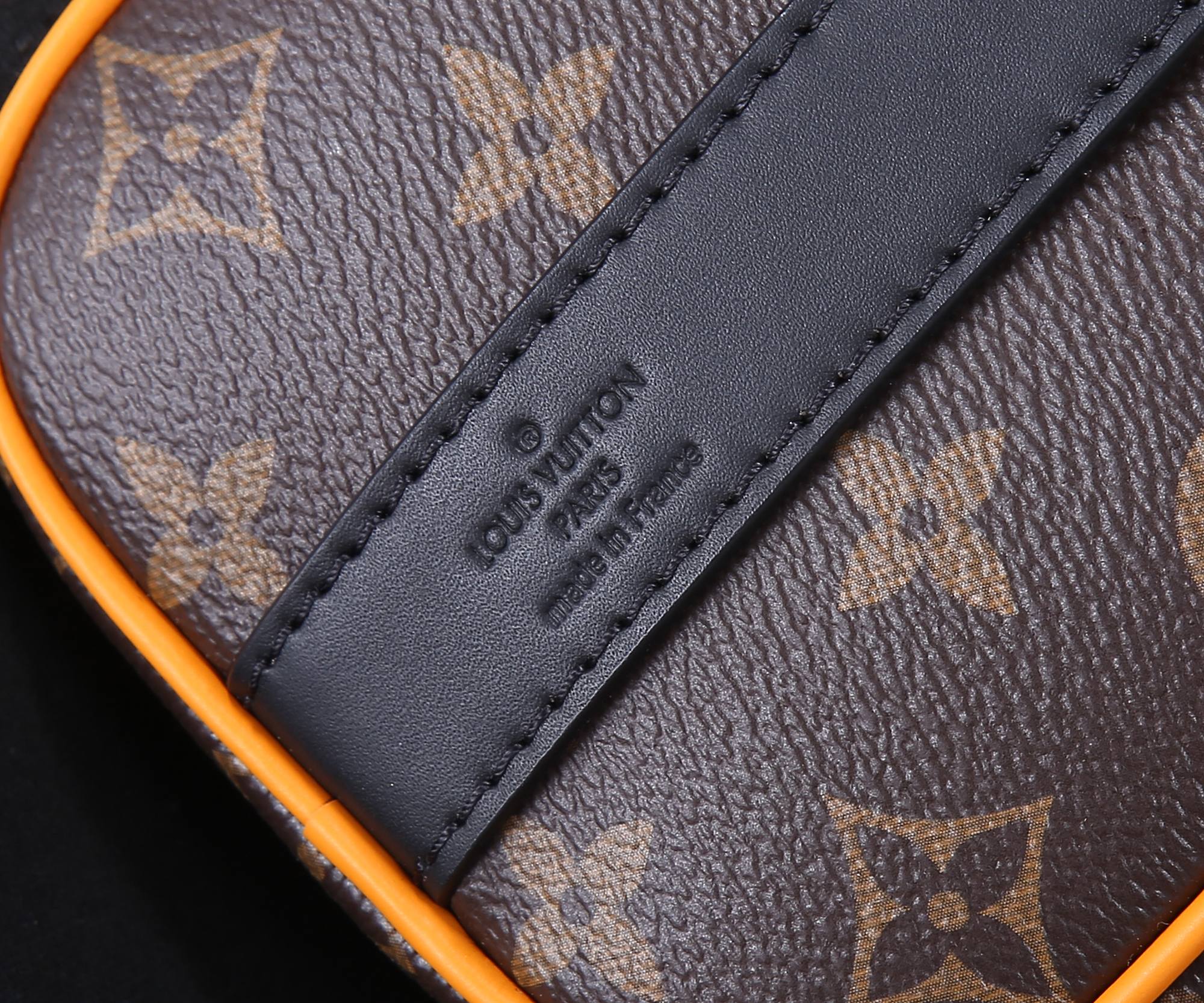 Louis Vuitton Keepall Bandouliere 25 Handbag in Monogram Macassar - Image 8