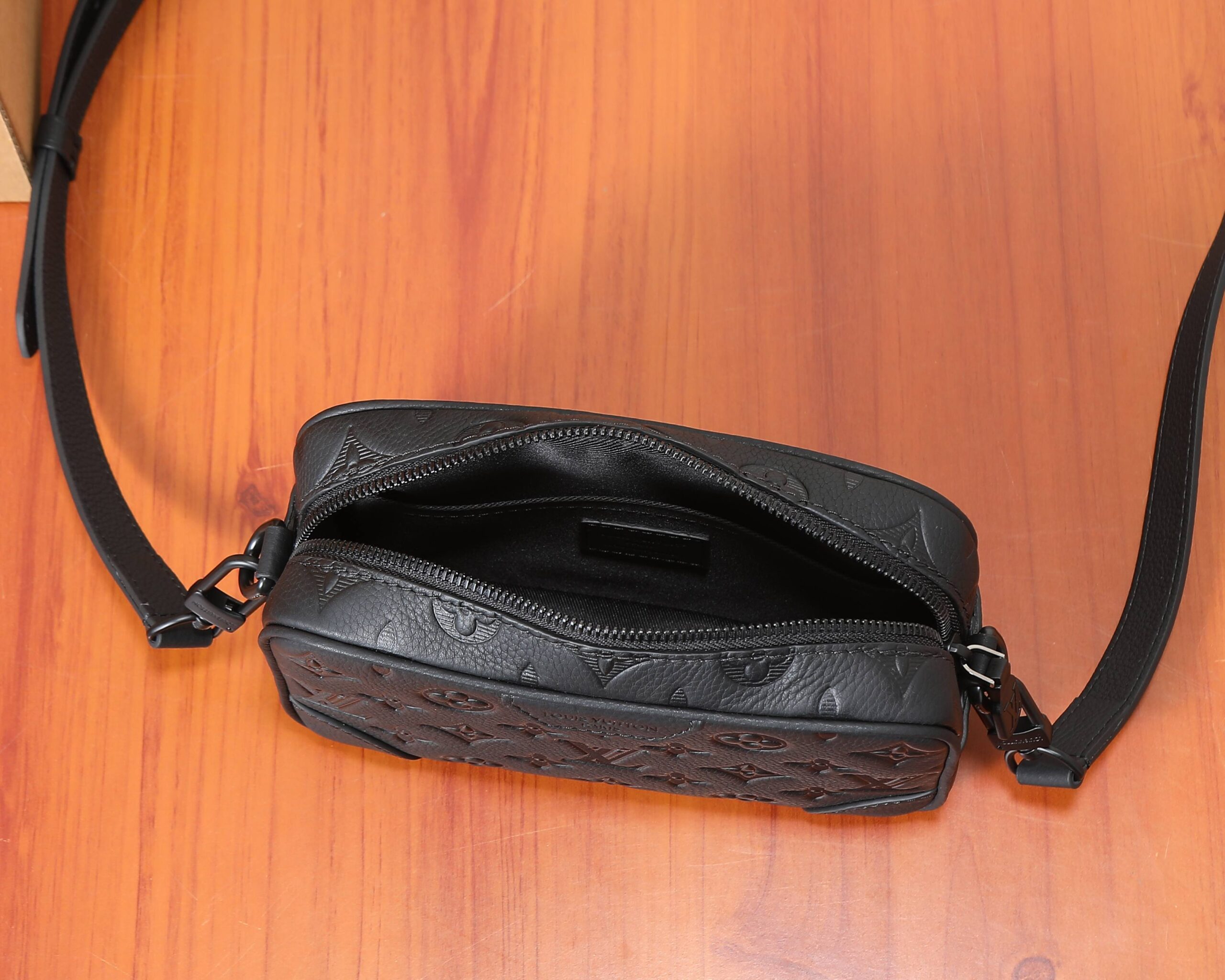 Louis Vuitton Trocadéro Mini Shoulder Bag in Monogram Shadow Leather - Image 8