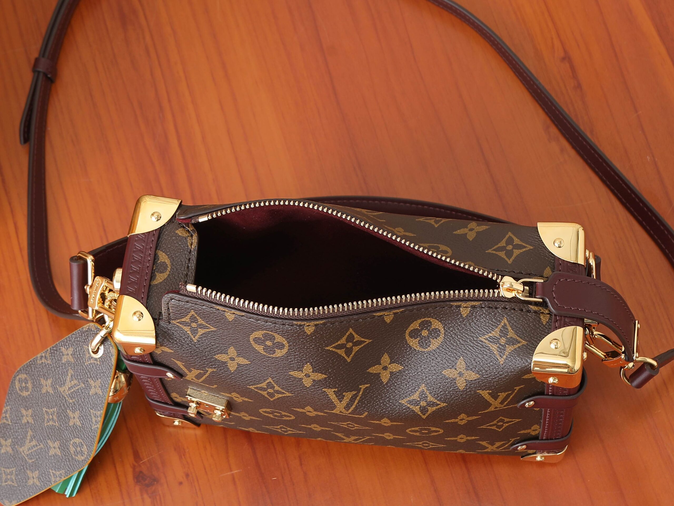 Louis Vuitton Flight Mode Getaway Side Trunk Medium Crossbody Bag - Image 8
