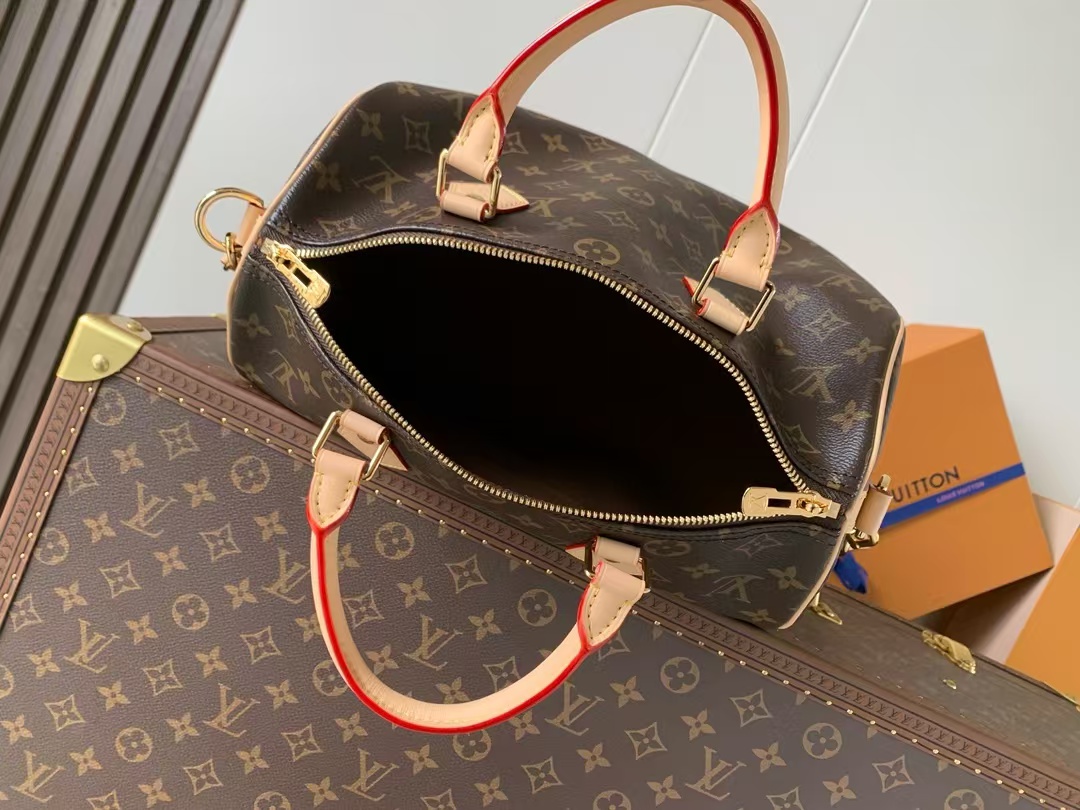 Louis Vuitton Speedy Bandoulière 30 Monogram Canvas Bag - Image 8