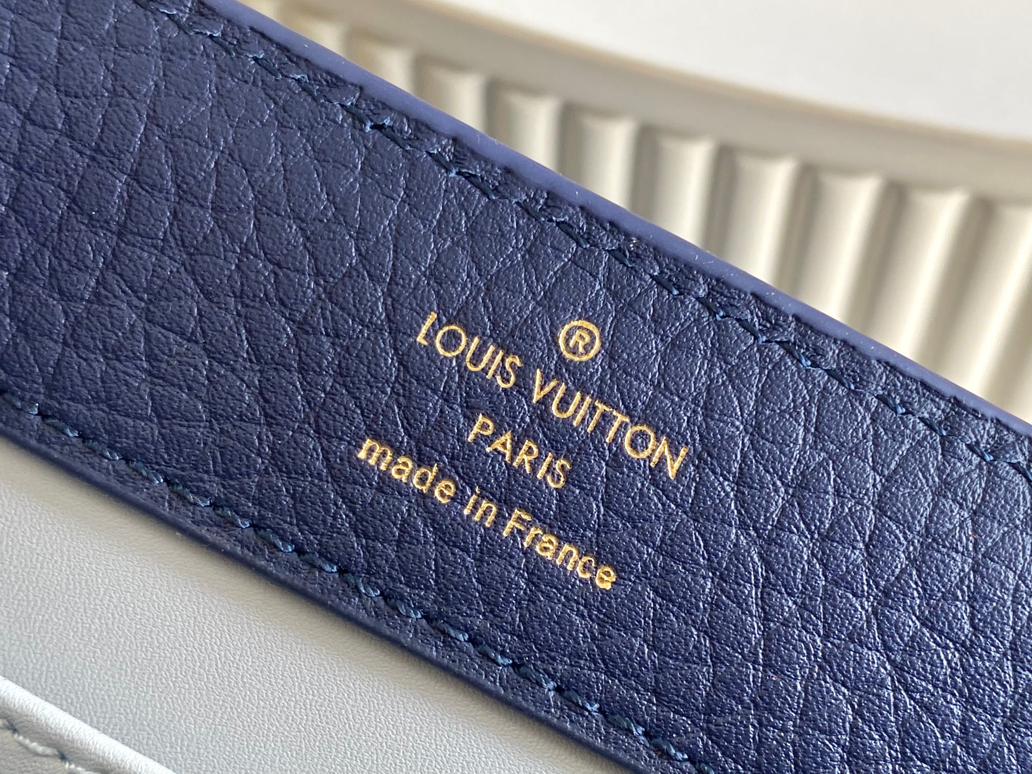 Louis Vuitton Capucines Handbag in Deep Blue Calfskin - Image 8