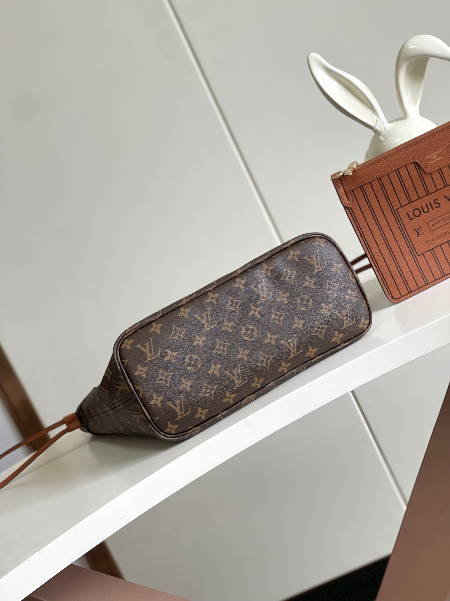 Louis Vuitton Neverfull MM Damier Azur Tote Bag - Image 8