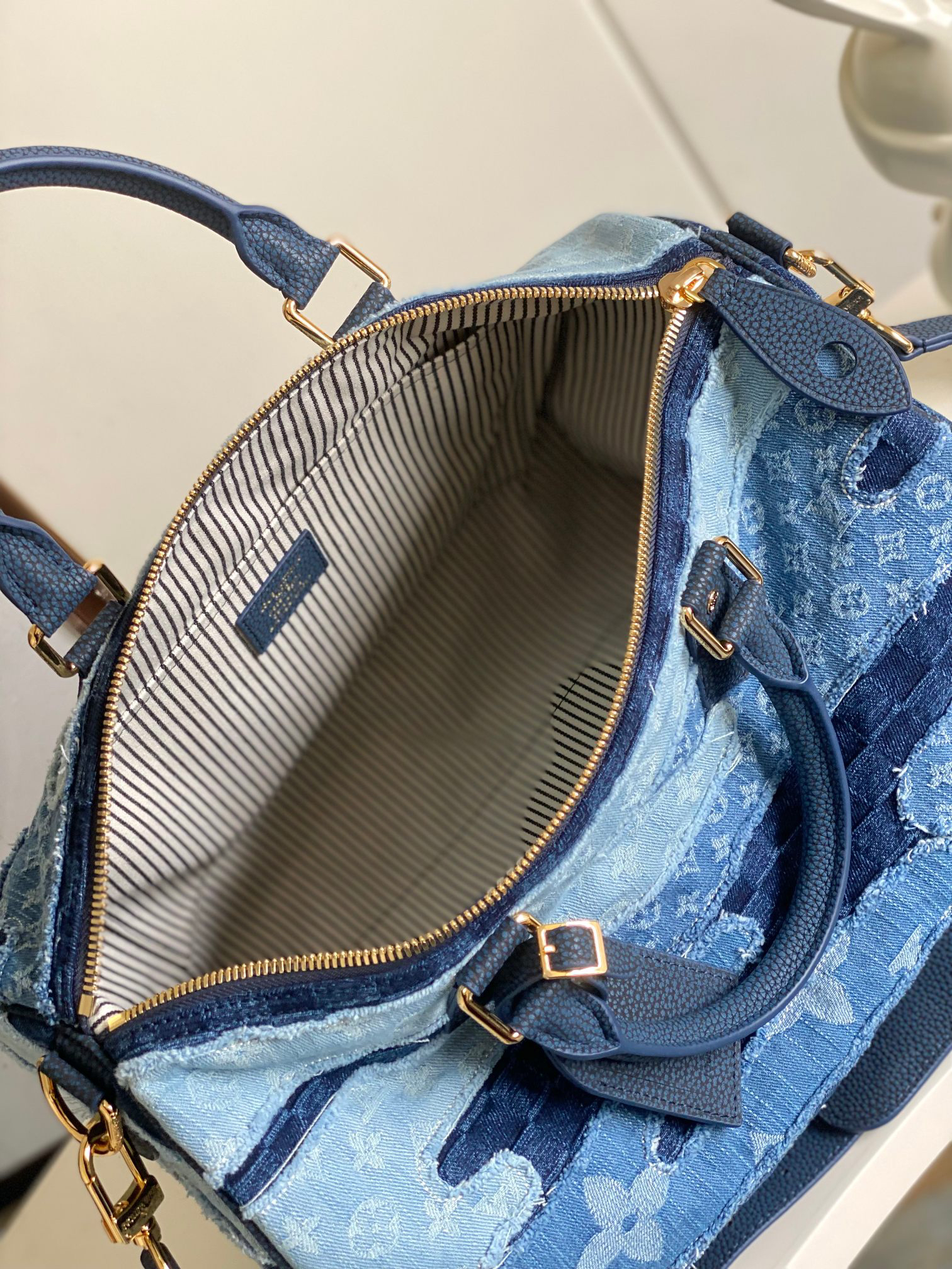 Louis Vuitton Speedy Bandoulière 40 Denim Patchwork Shoulder Bag - Image 8