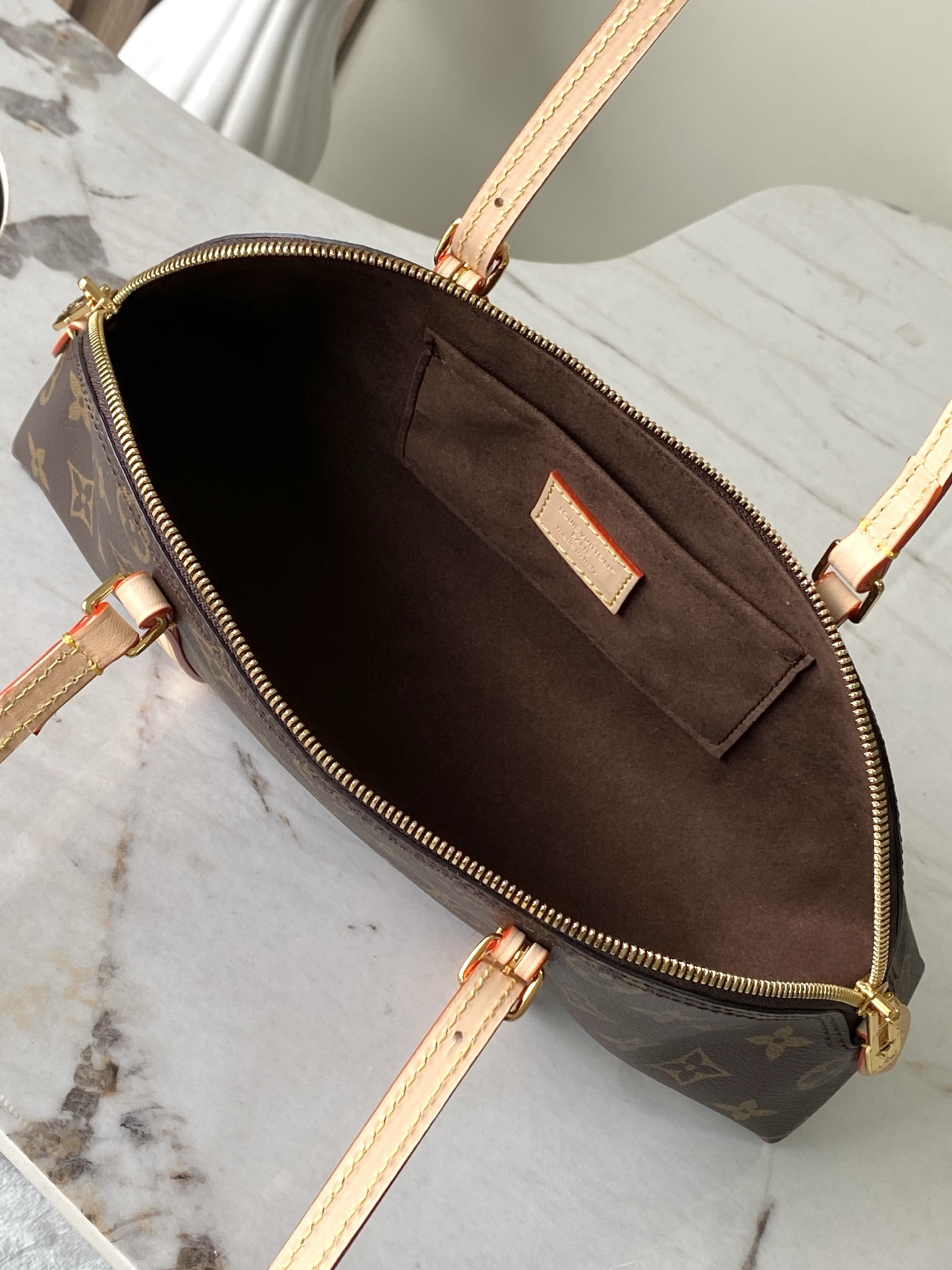 Louis Vuitton Squire East West Bag, Small, Monogram Canvas - Image 8