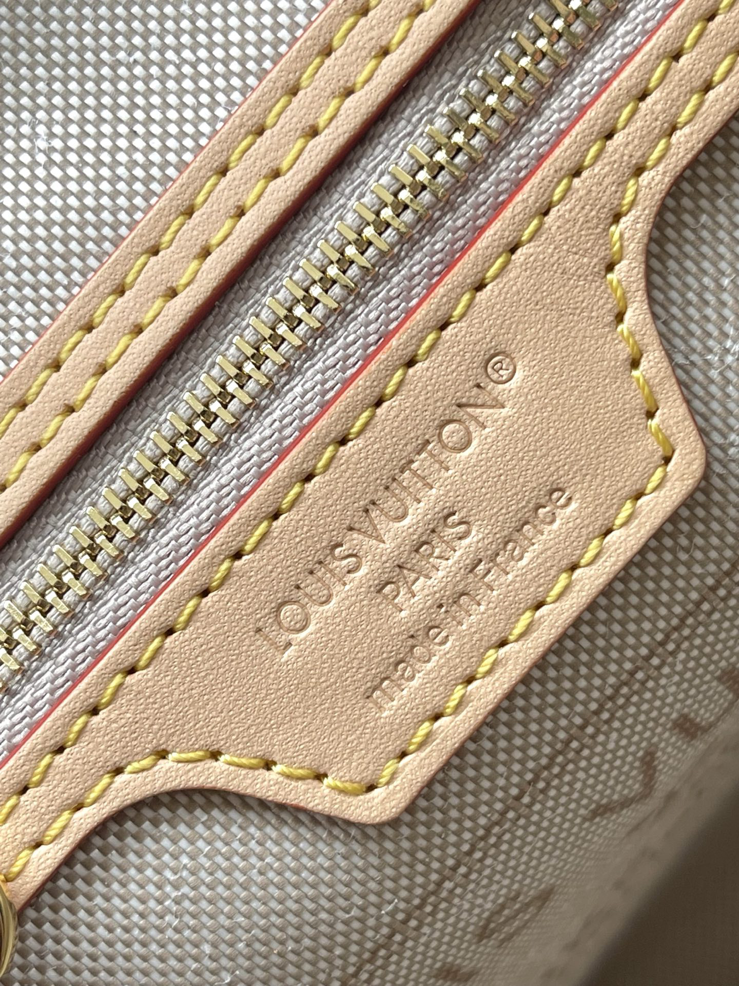 Louis Vuitton Neverfull MM Tote Bag in White Jacquard Canvas - Image 8