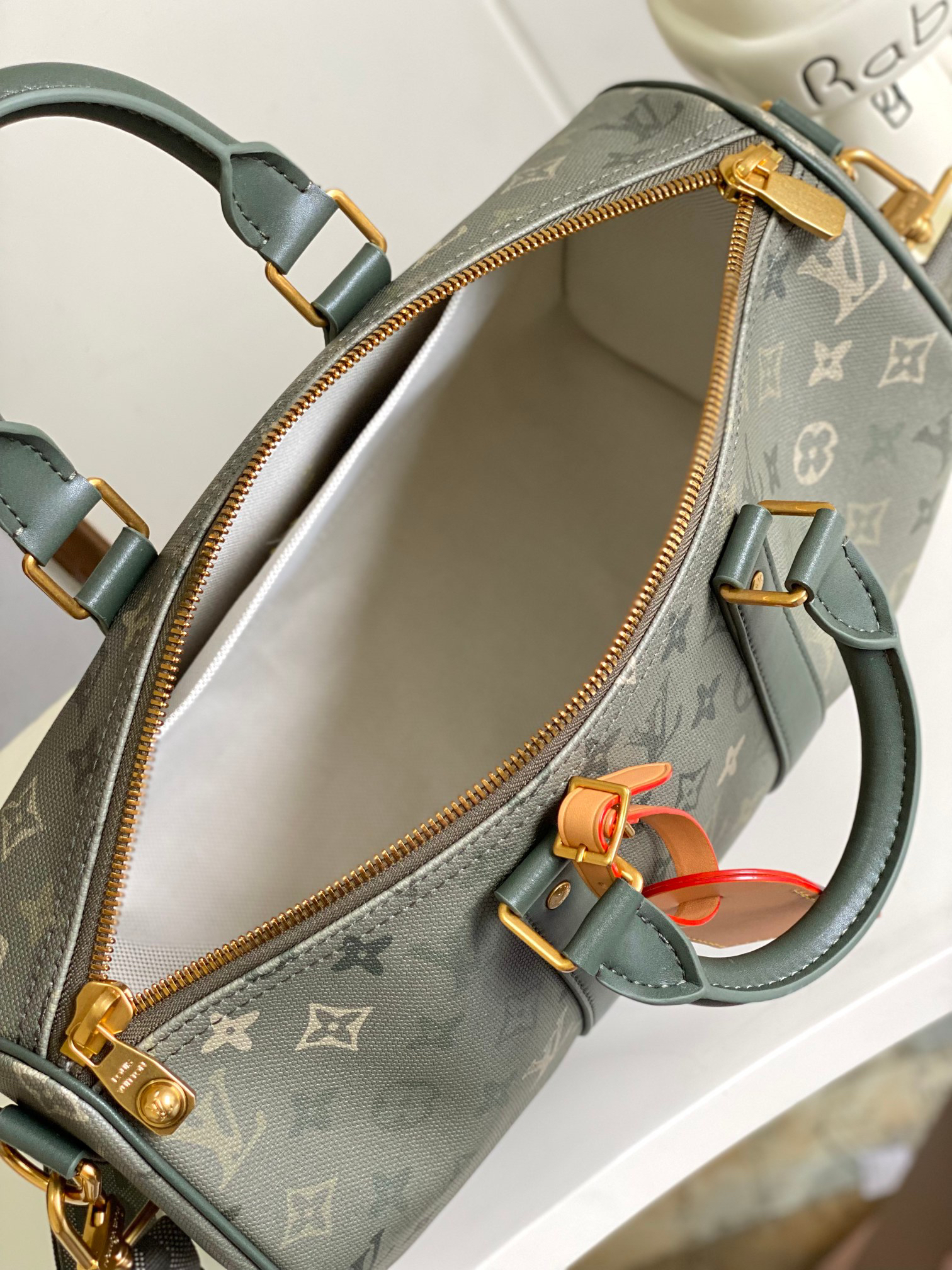 Louis Vuitton Keepall Bandoulière 35 Travel Bag - Image 8