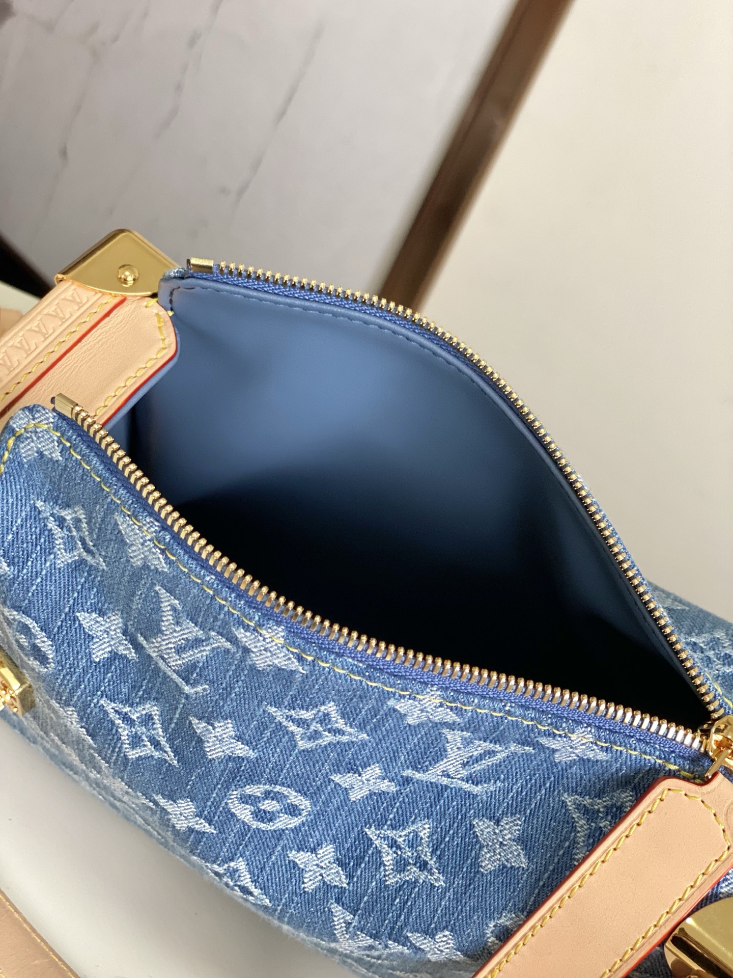 Louis Vuitton Side Trunk Medium Denim Rendez-Vous Crossbody Bag - Image 8