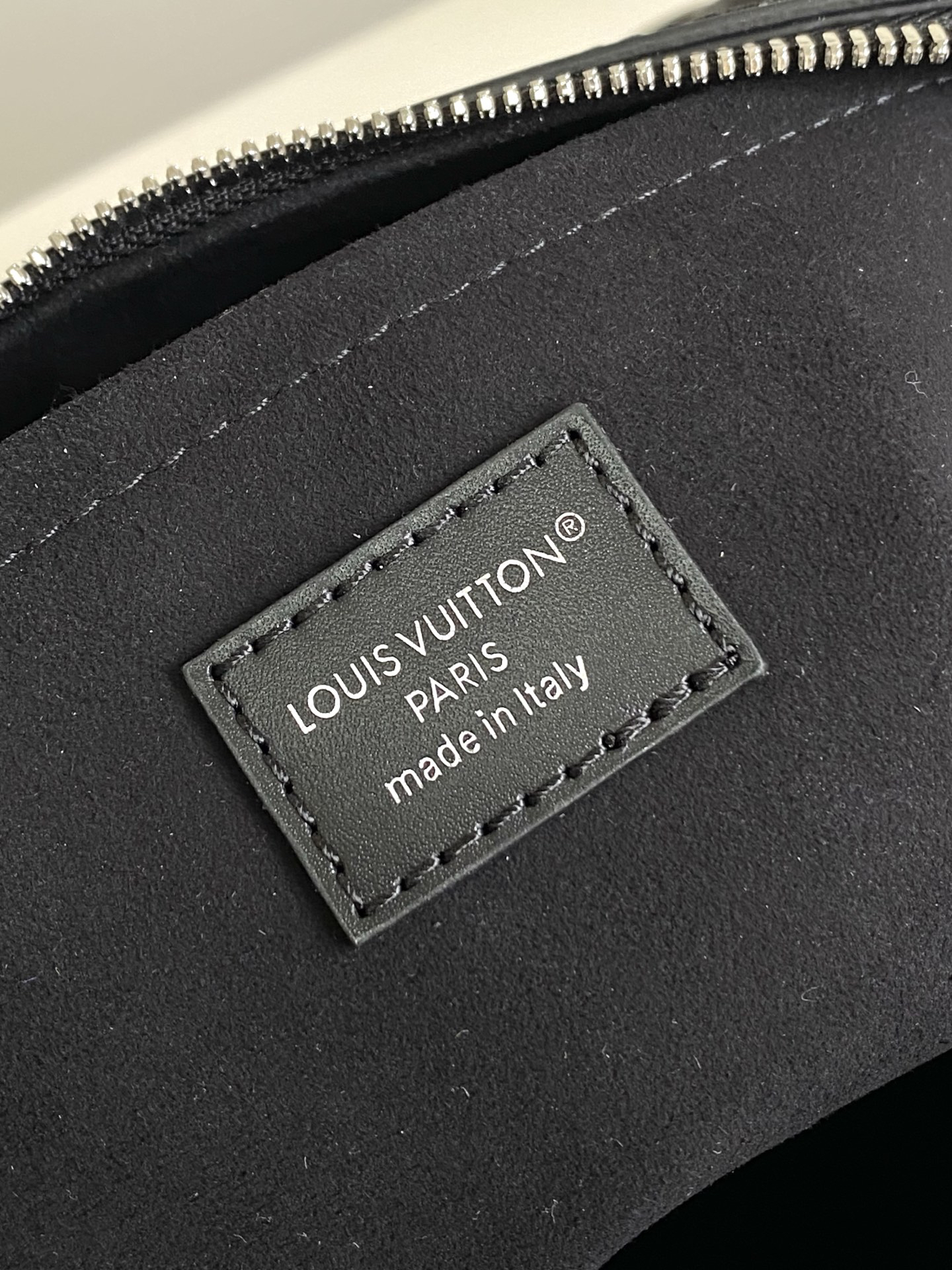Speedy Cargo Handbag - Image 8