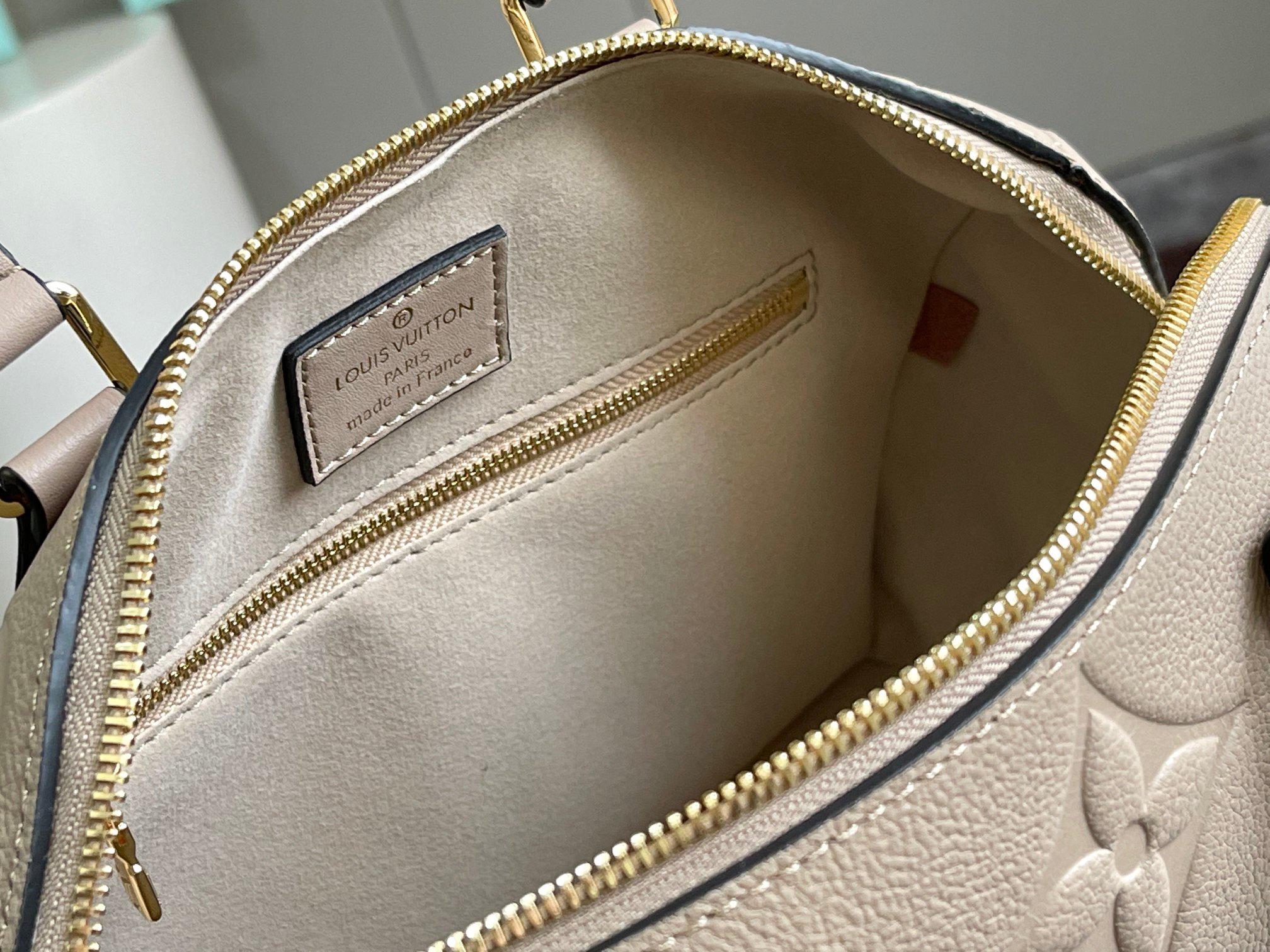 Louis Vuitton Speedy Bandouliere 25 Monogram Empreinte Leather Bag - Image 8