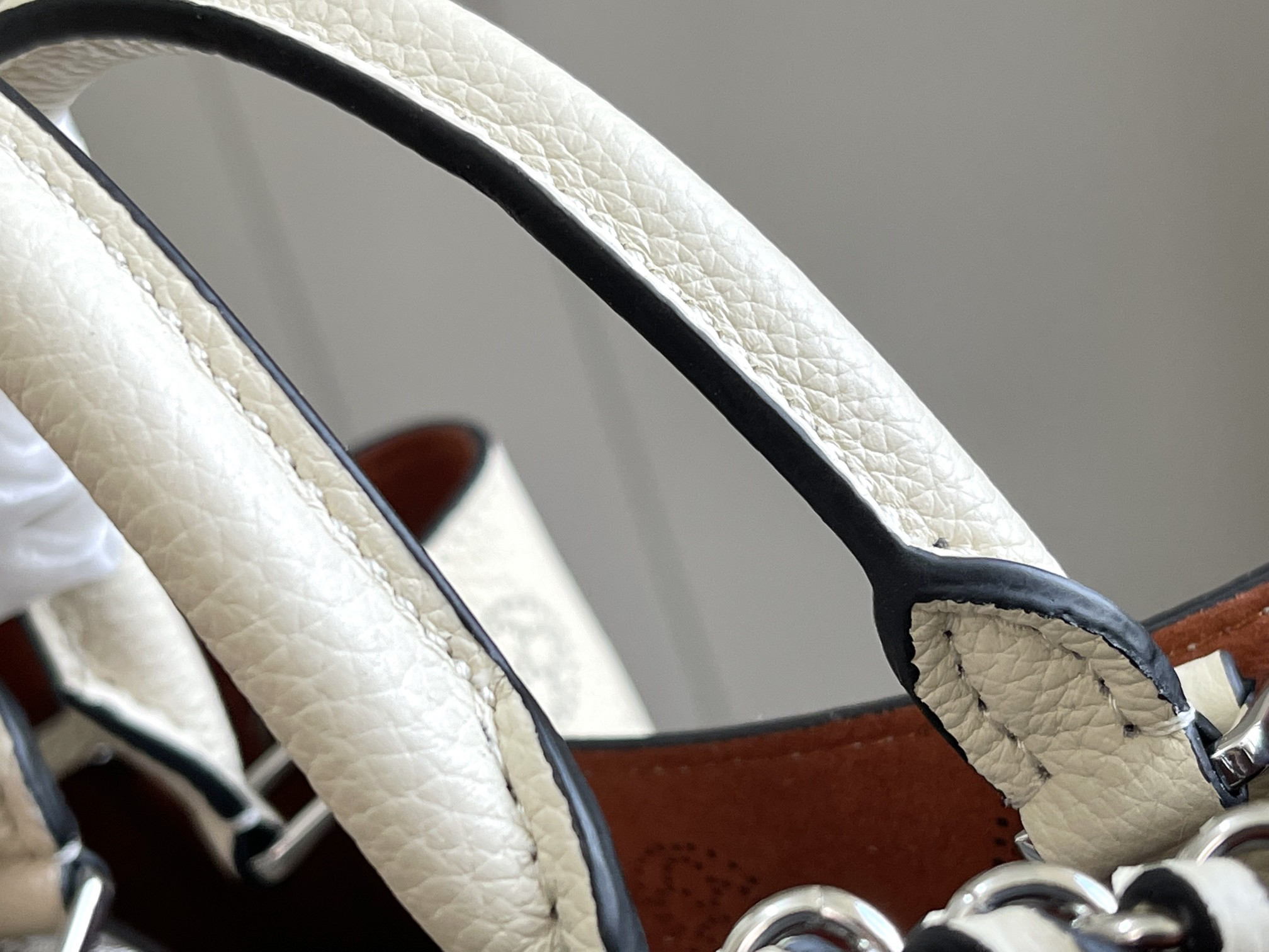 Bella Tote Bag - Image 8