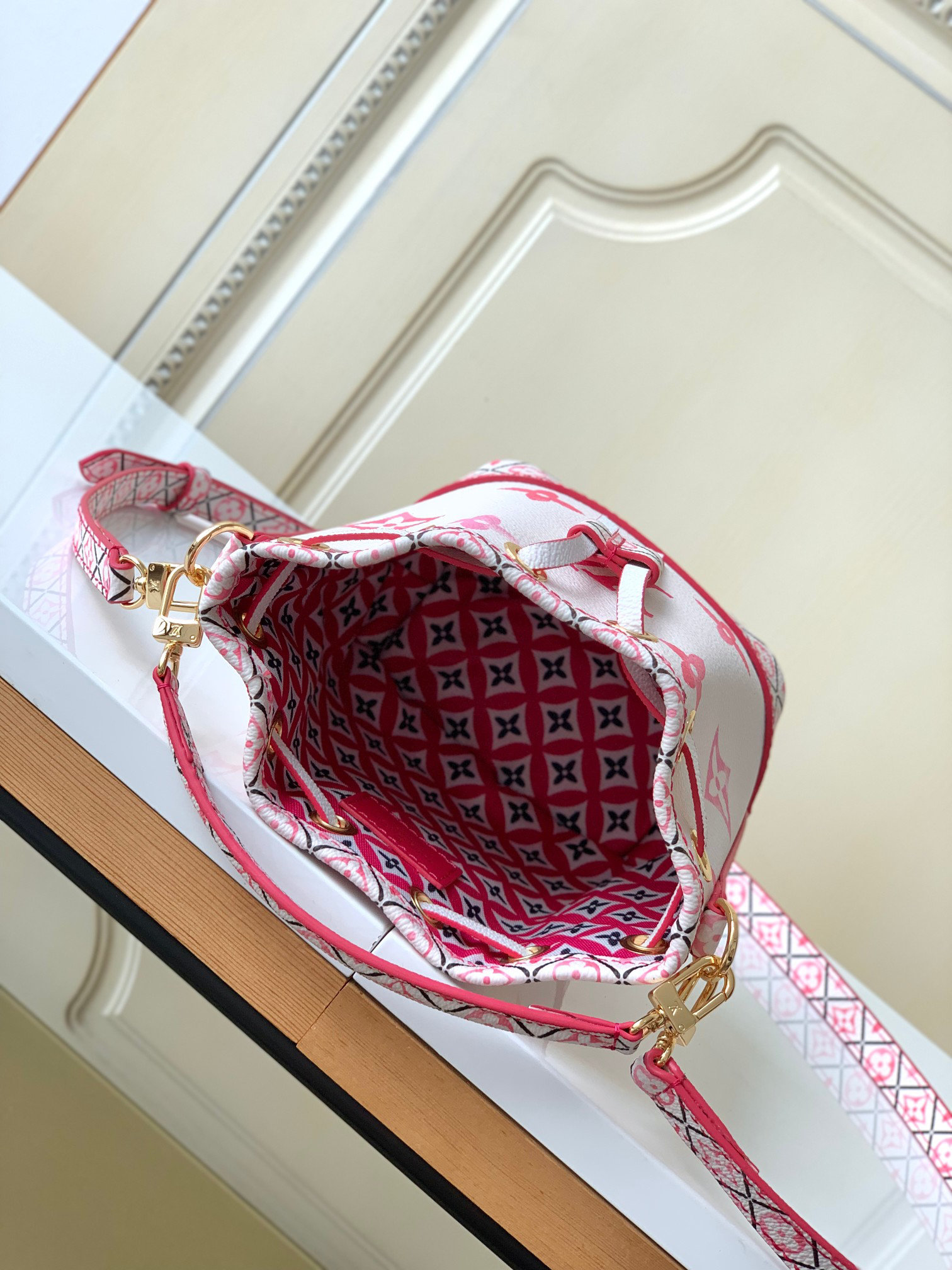 Louis Vuitton Nano Noé M Crossbody Bag - Image 8