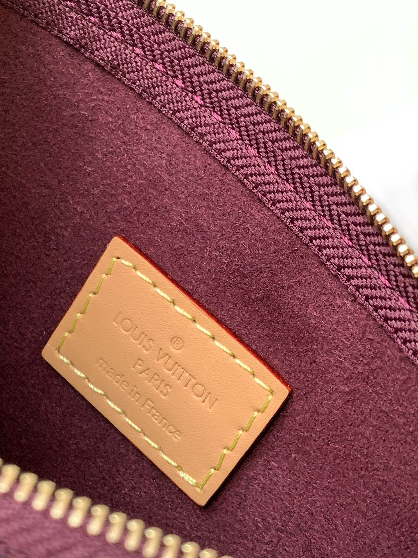 Louis Vuitton CarryAll Small Bag M46203 - Image 8